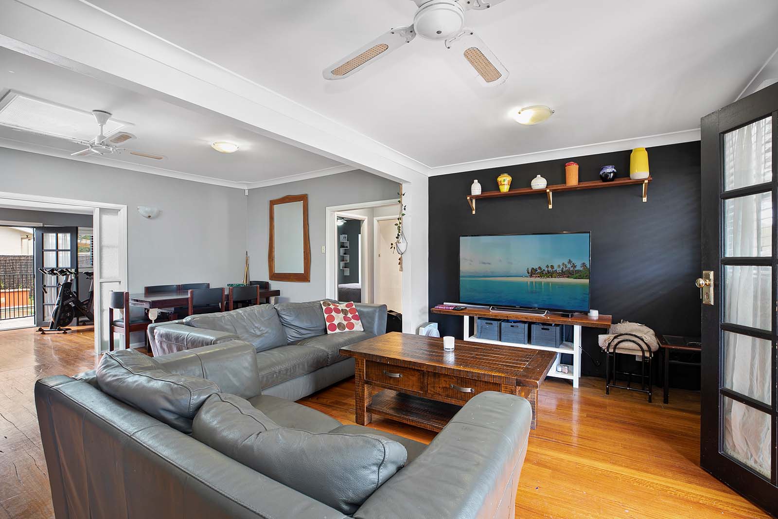 82 The Corso, Gorokan House For Sale In Gorokan Wiseberry