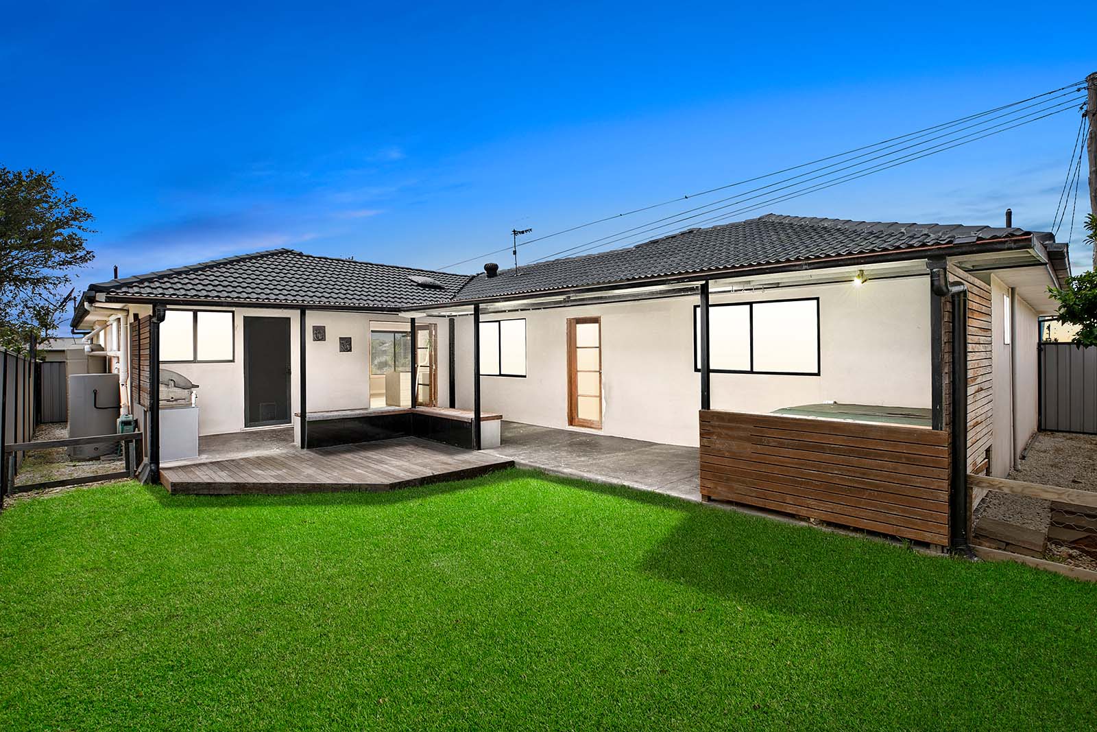 98 Dudley Street, Gorokan House For Sale In Gorokan Wiseberry