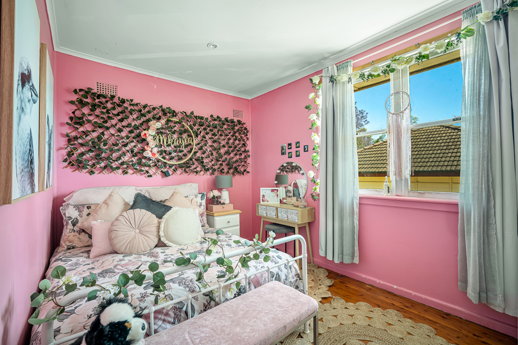 10 Aberdeen Road, Busby House For Sale In Busby Wiseberry