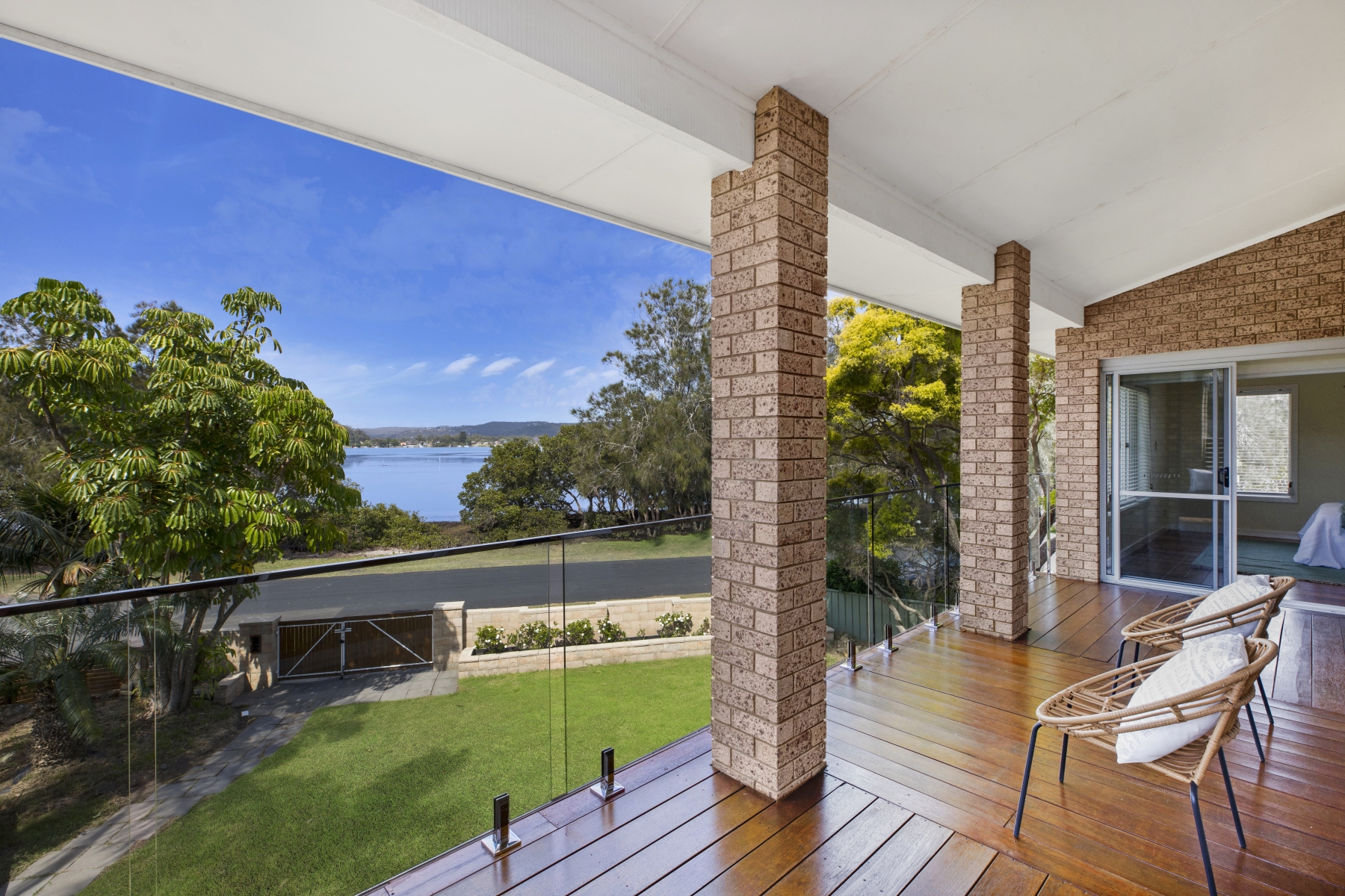 9 Weatherly Parade, St Huberts Island House For Sale In St Huberts