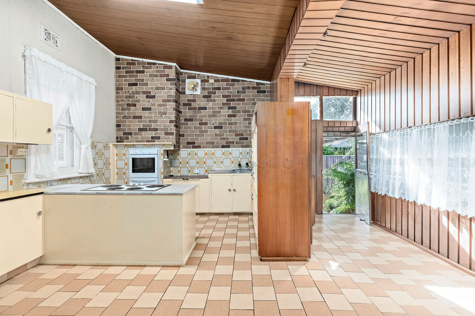 4 Lancelot Street, Five Dock House For Sale In Five Dock Wiseberry