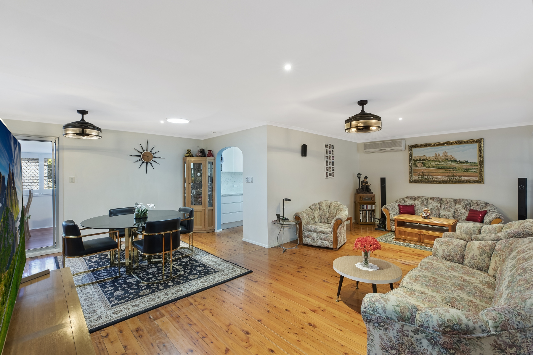 25 Blue Waters Parade, Tascott House For Sale In Tascott Wiseberry