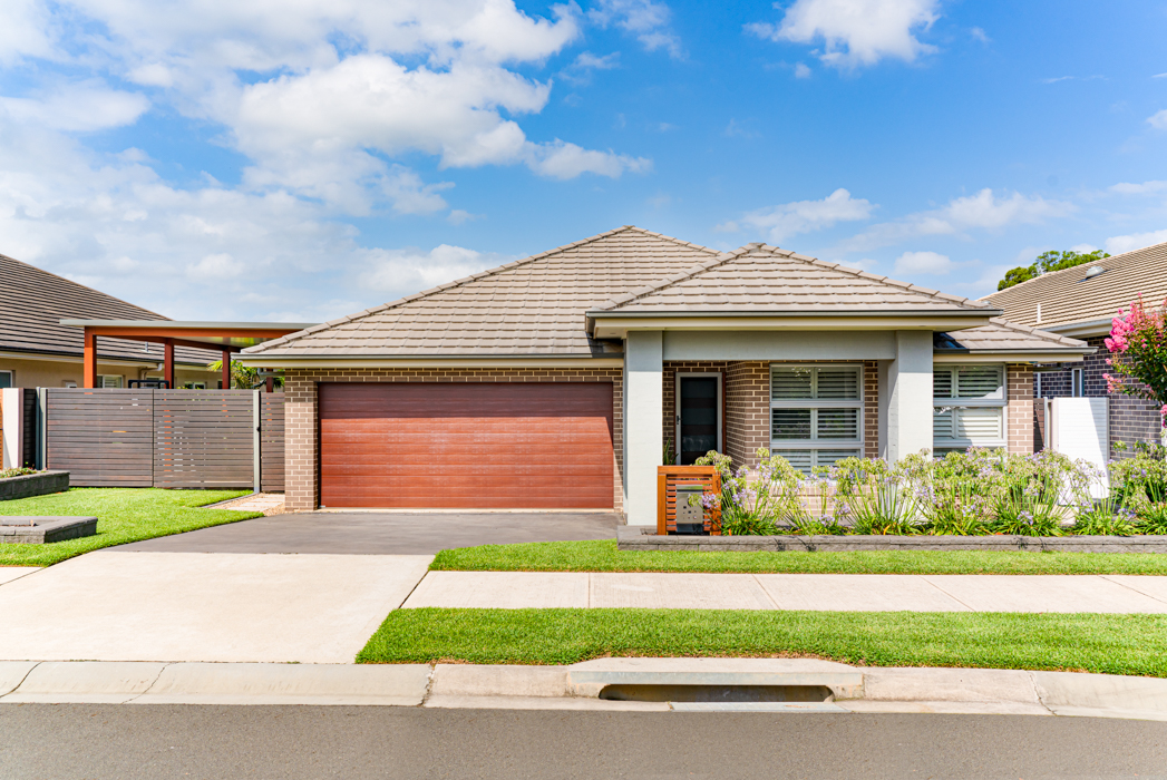 Wiseberry Real Estate For Sale 6 Agostini Circuit Oran Park