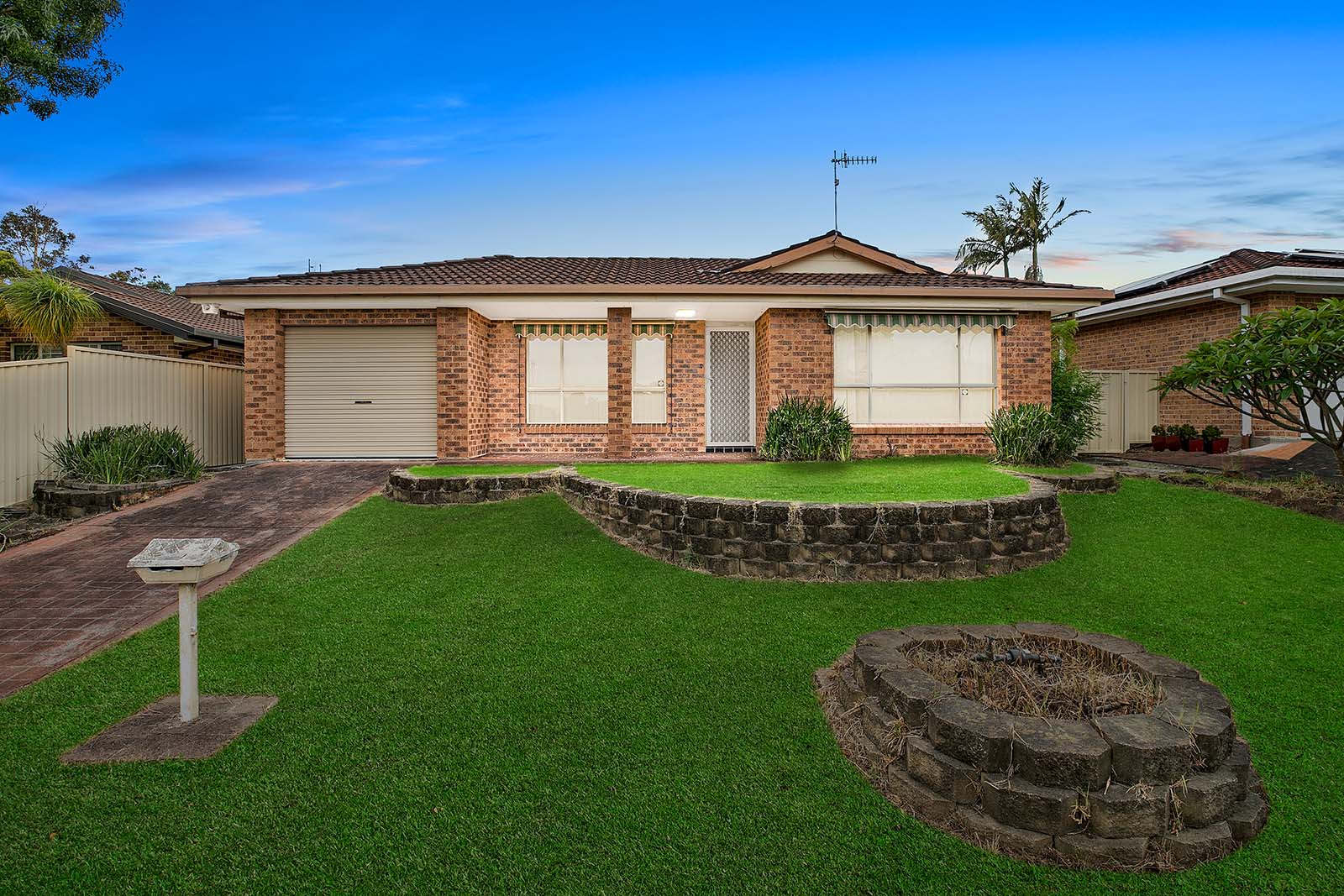 10 Keera Close, Blue Haven House For Sale In Blue Haven Wiseberry