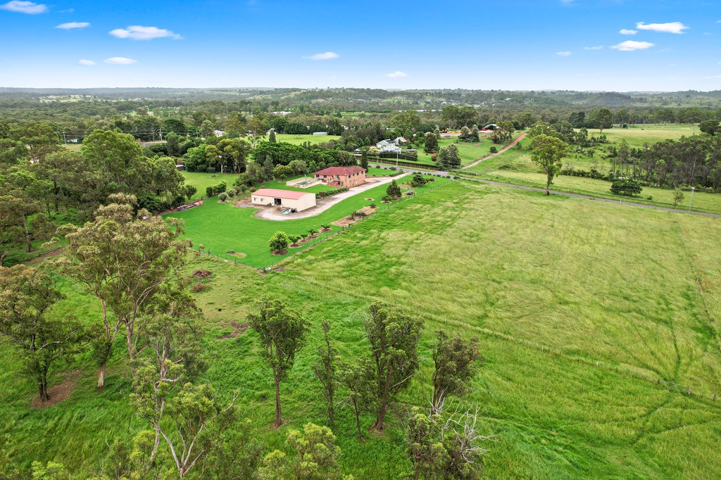 130 Burns Road, Thirlmere House For Sale In Thirlmere Wiseberry