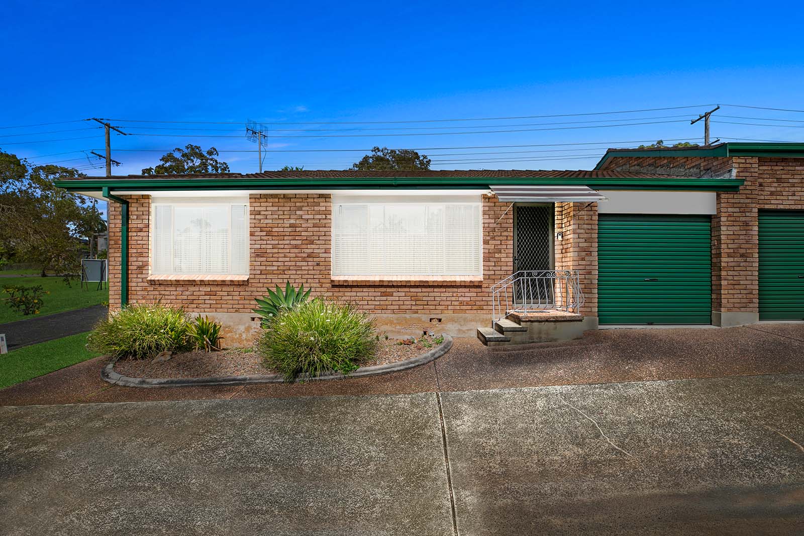 83 Howelston Road, Gorokan Villa For Sale In Gorokan Wiseberry