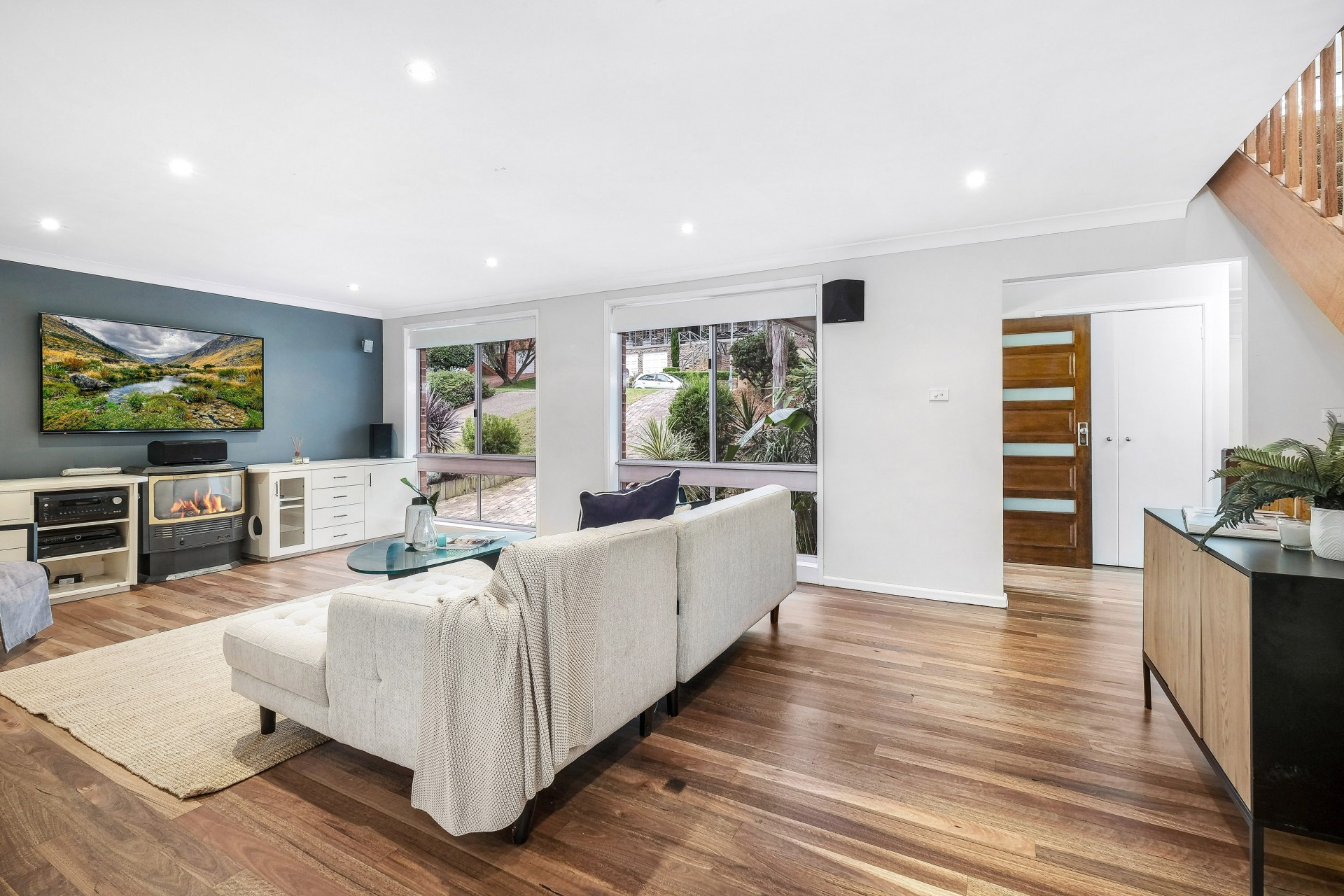 7 Scribbly Gum Place, Alfords Point House For Sale In Alfords Point