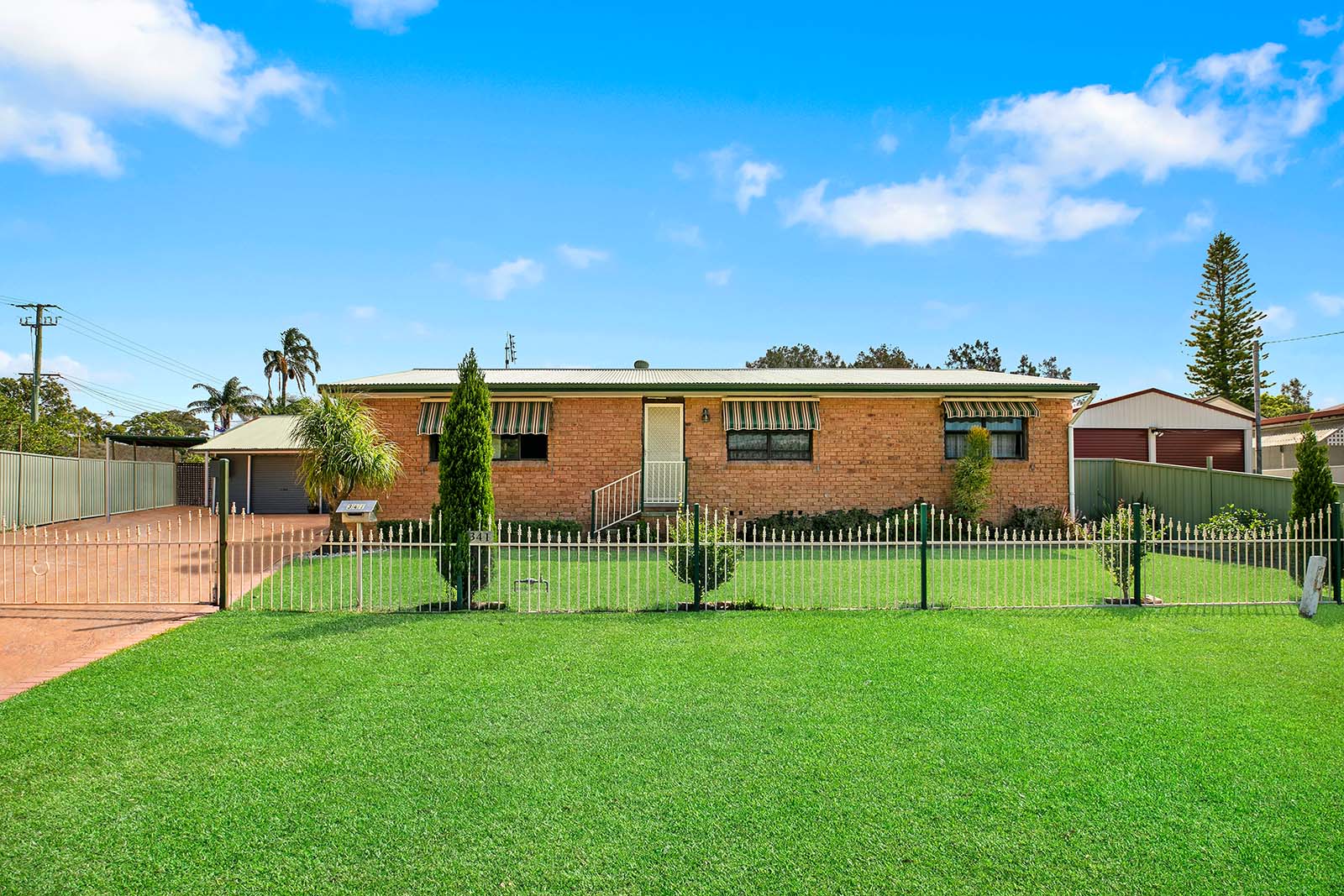 341 Pacific Highway, Lake Munmorah House For Sale In Lake Munmorah