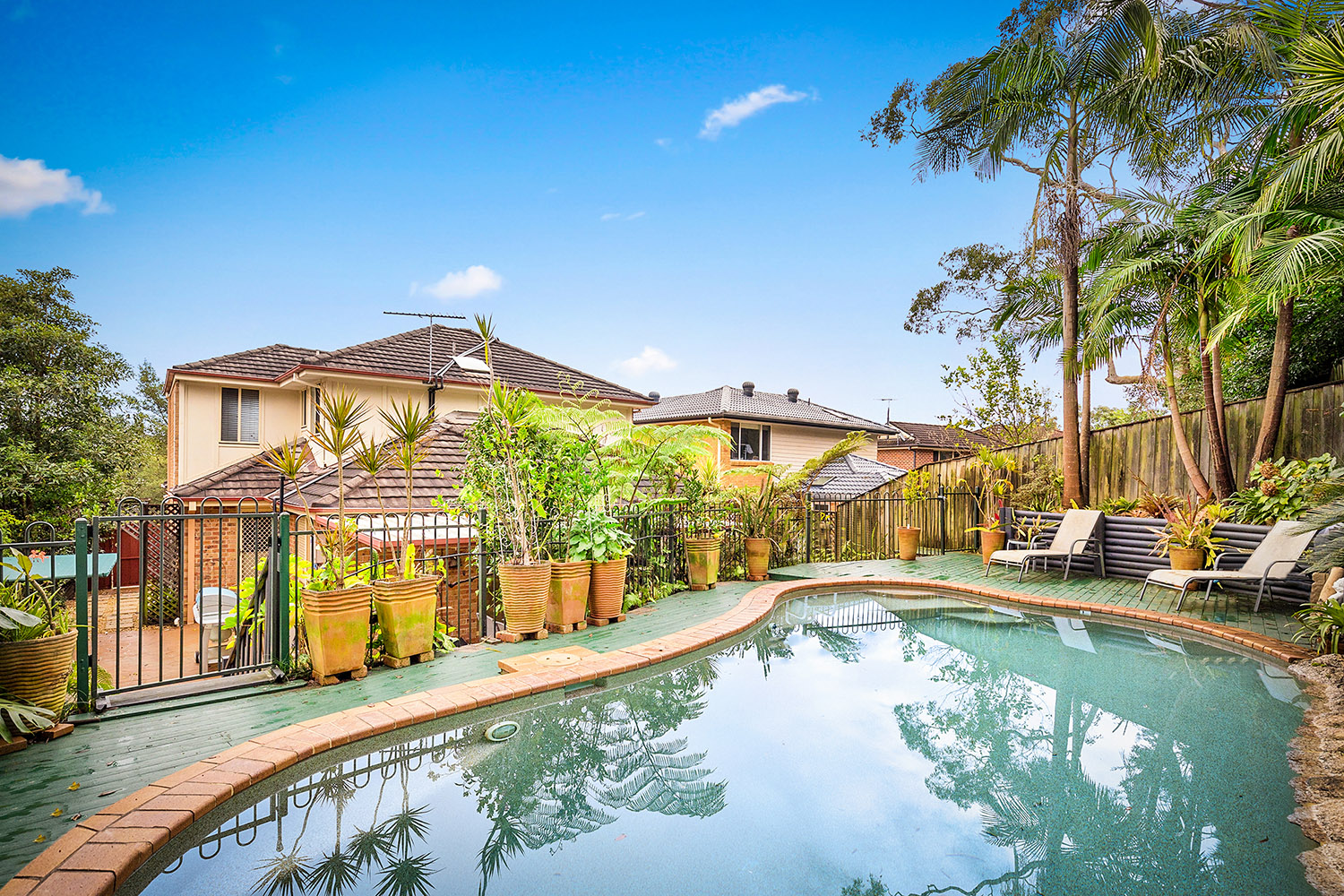 62 Ravensbourne Circuit, Dural House For Sale In Dural Wiseberry