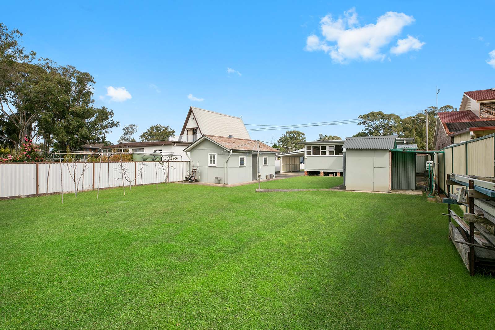 23 Wall Road, Gorokan House For Sale In Gorokan Wiseberry