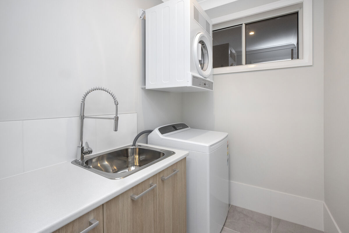 57 Angus Drive, Failford House And Land For Sale In Failford Wiseberry