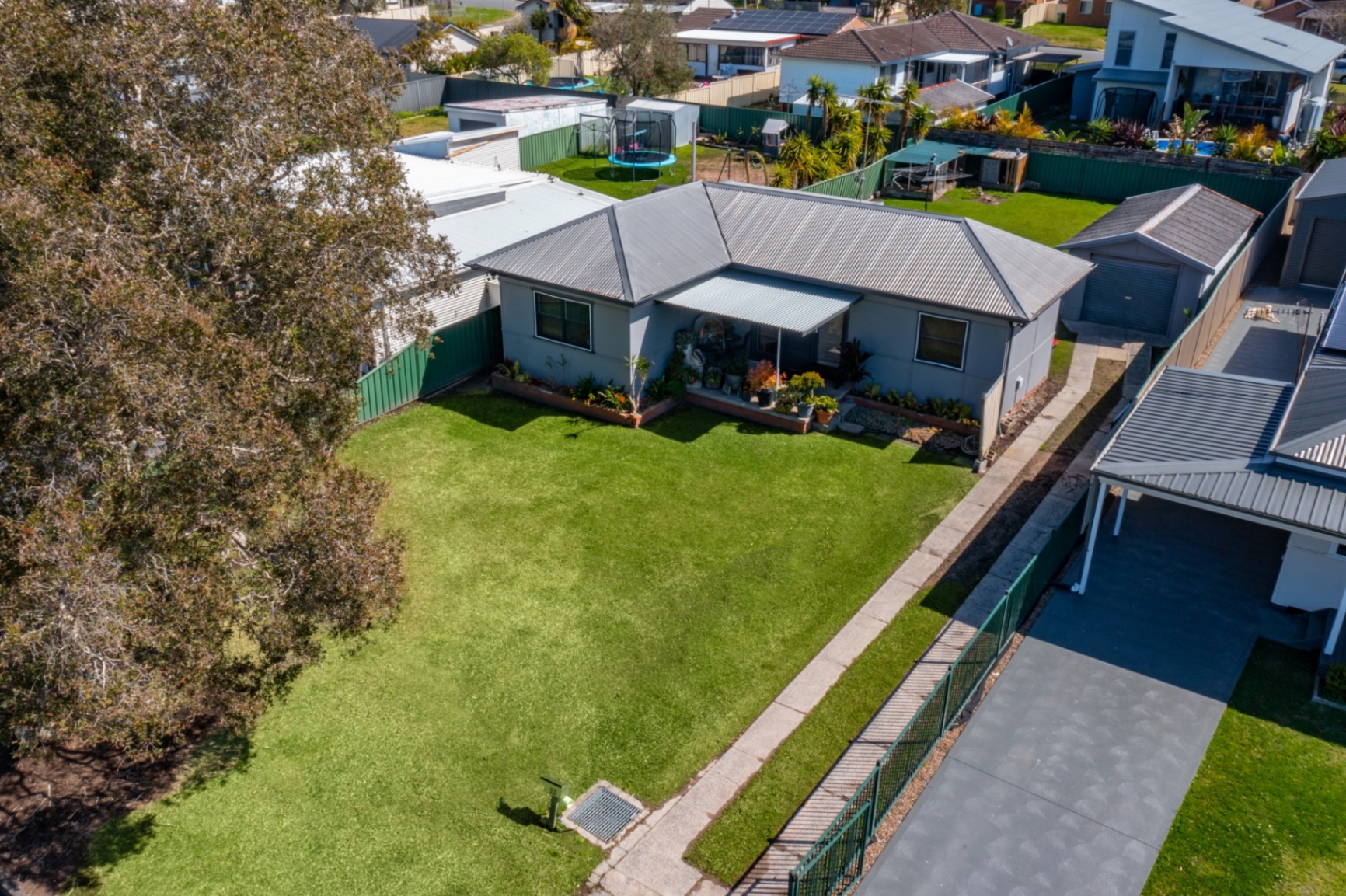33 Bass Avenue, Killarney Vale House For Sale In Killarney Vale