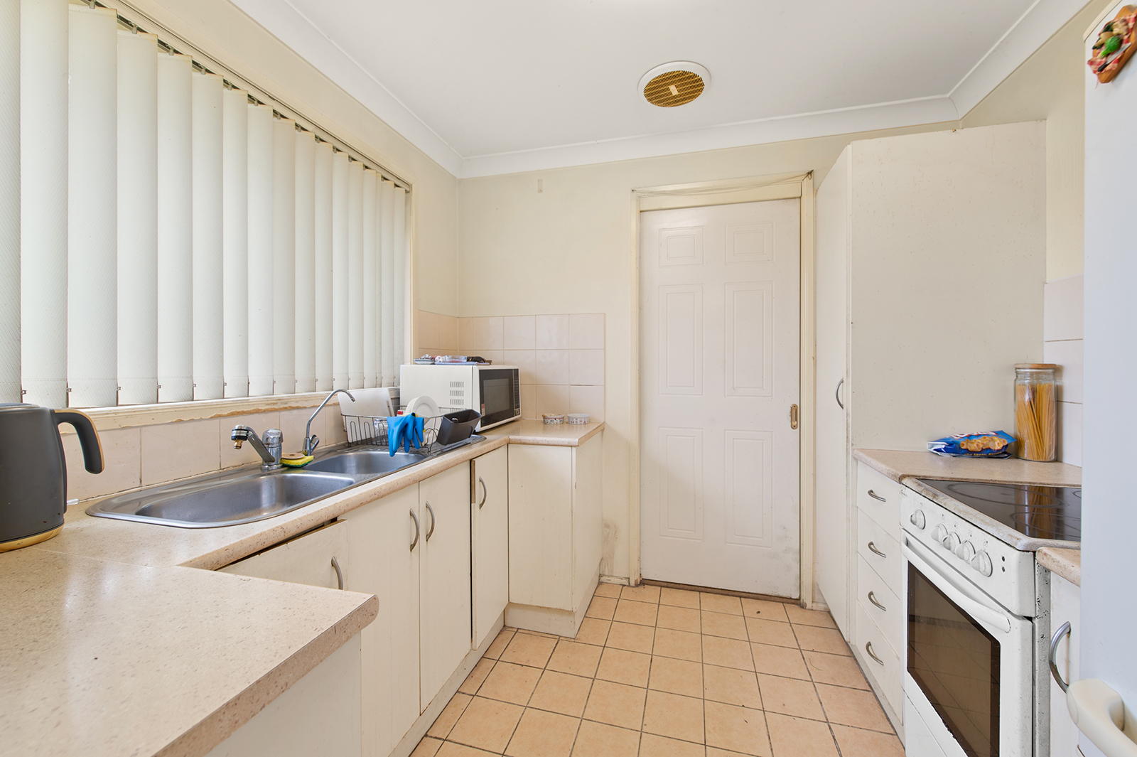 8 Law Place, Blue Haven For Sale In Blue Haven Wiseberry