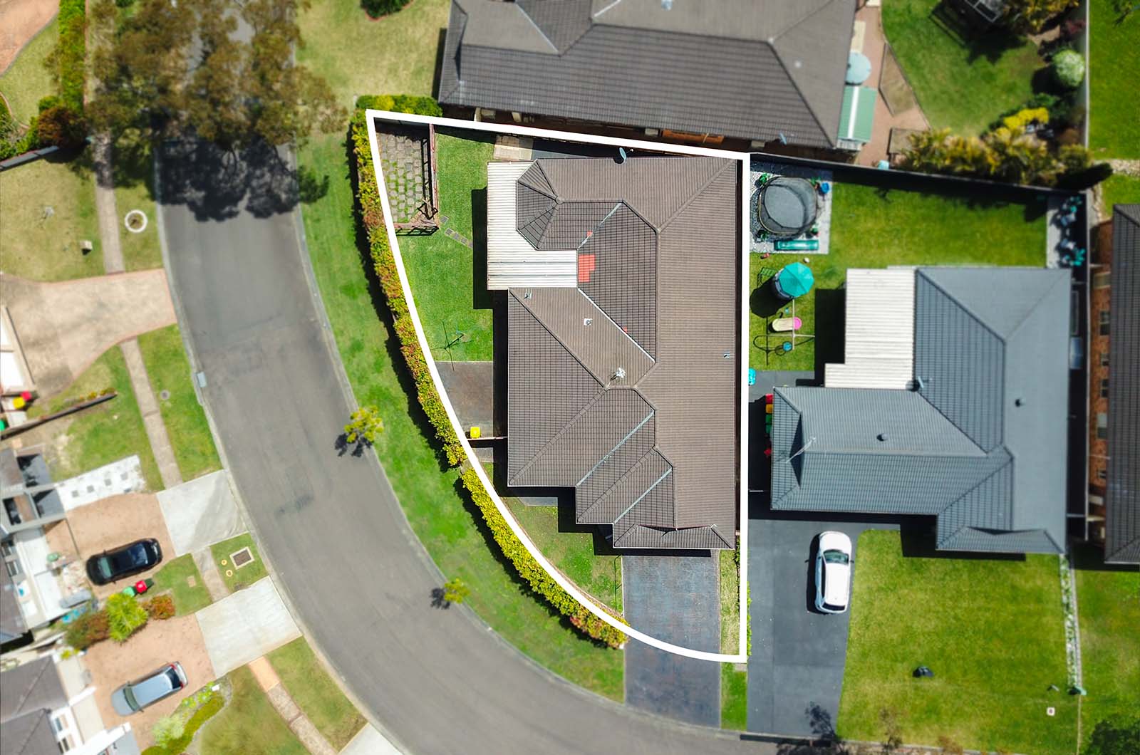 6 Highland Crescent, Hamlyn Terrace For Sale In Hamlyn Terrace