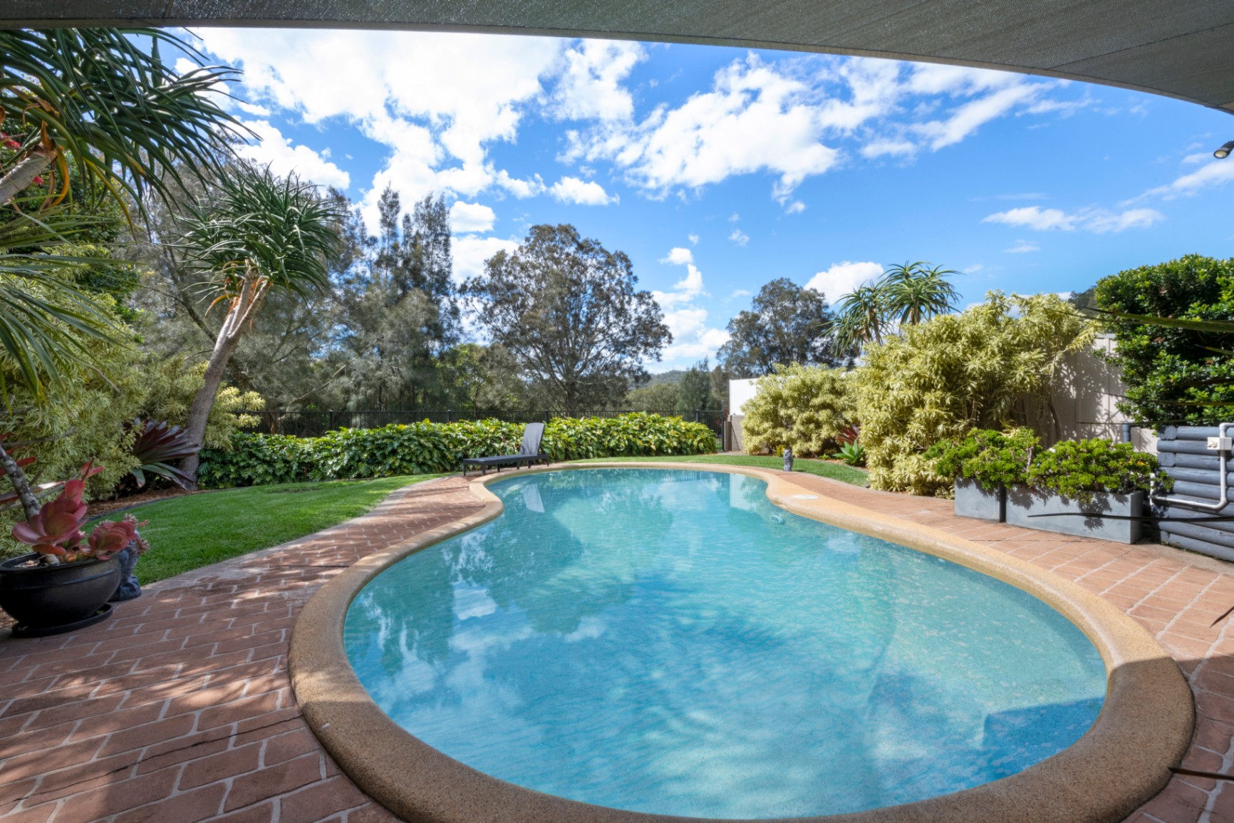 32 Matthews Parade, Point Clare House For Sale In Point Clare Wiseberry