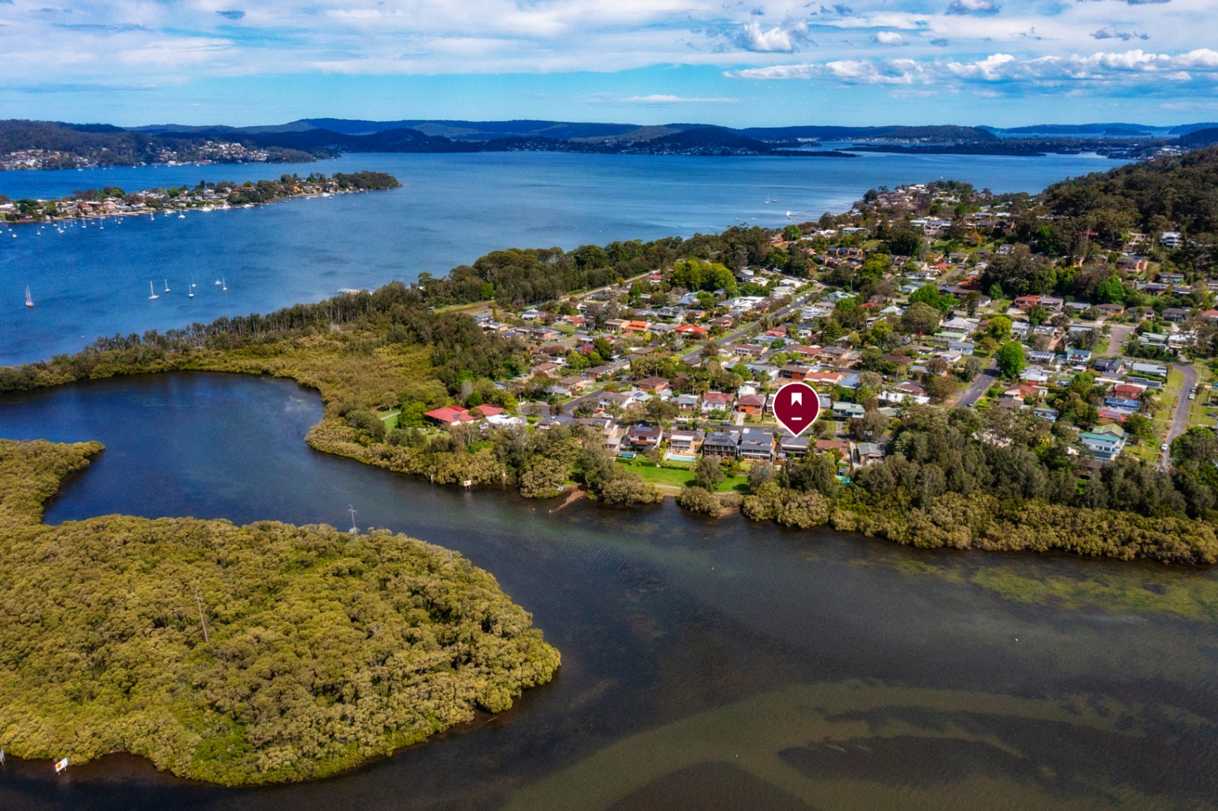 32 Matthews Parade, Point Clare House For Sale In Point Clare Wiseberry