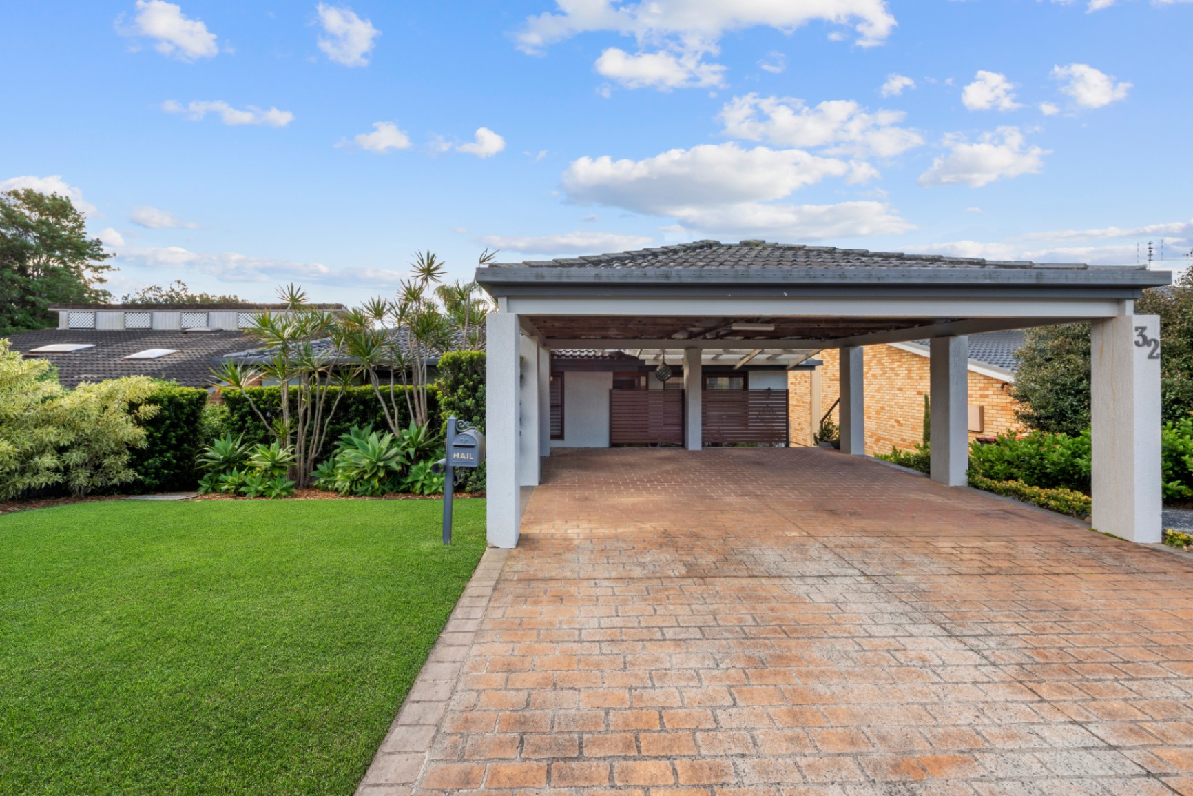 32 Matthews Parade, Point Clare House For Sale In Point Clare Wiseberry