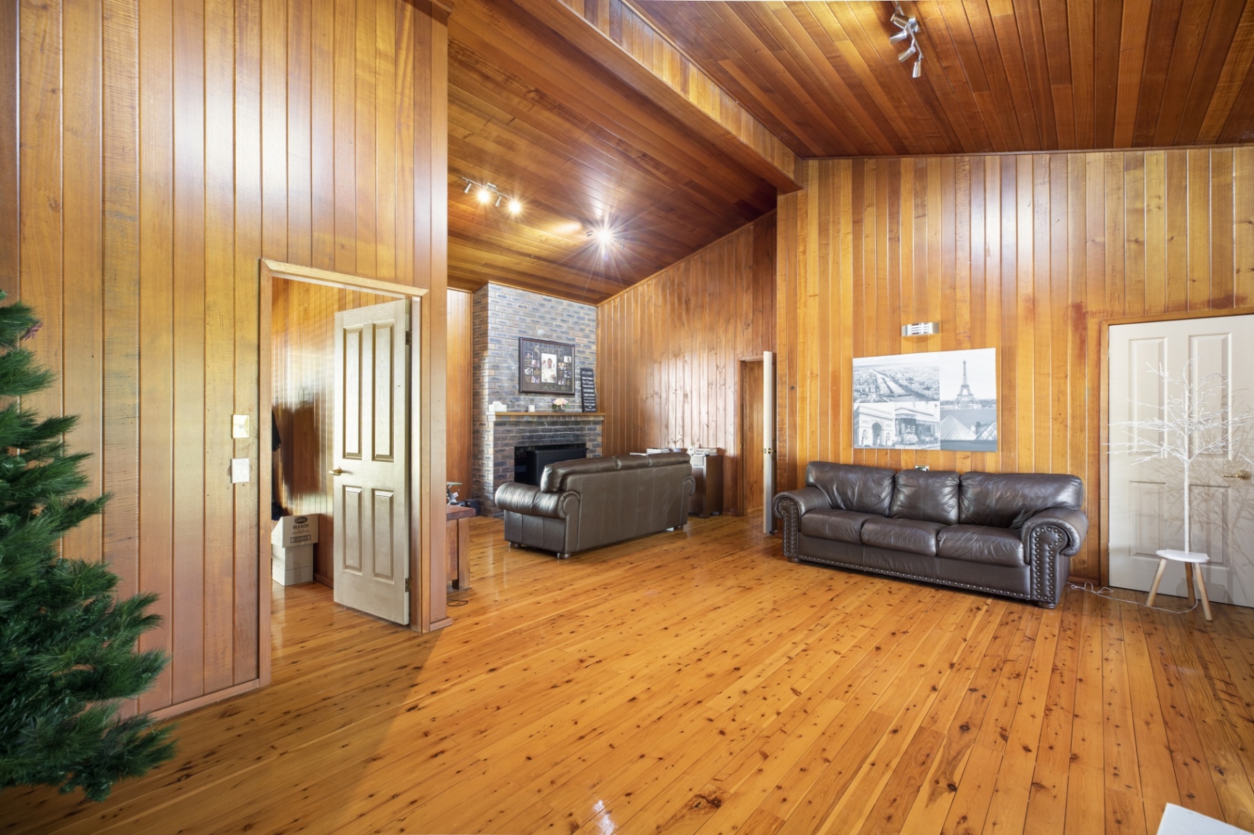 30 Summerland Road, Summerland Point For Sale In Summerland Point