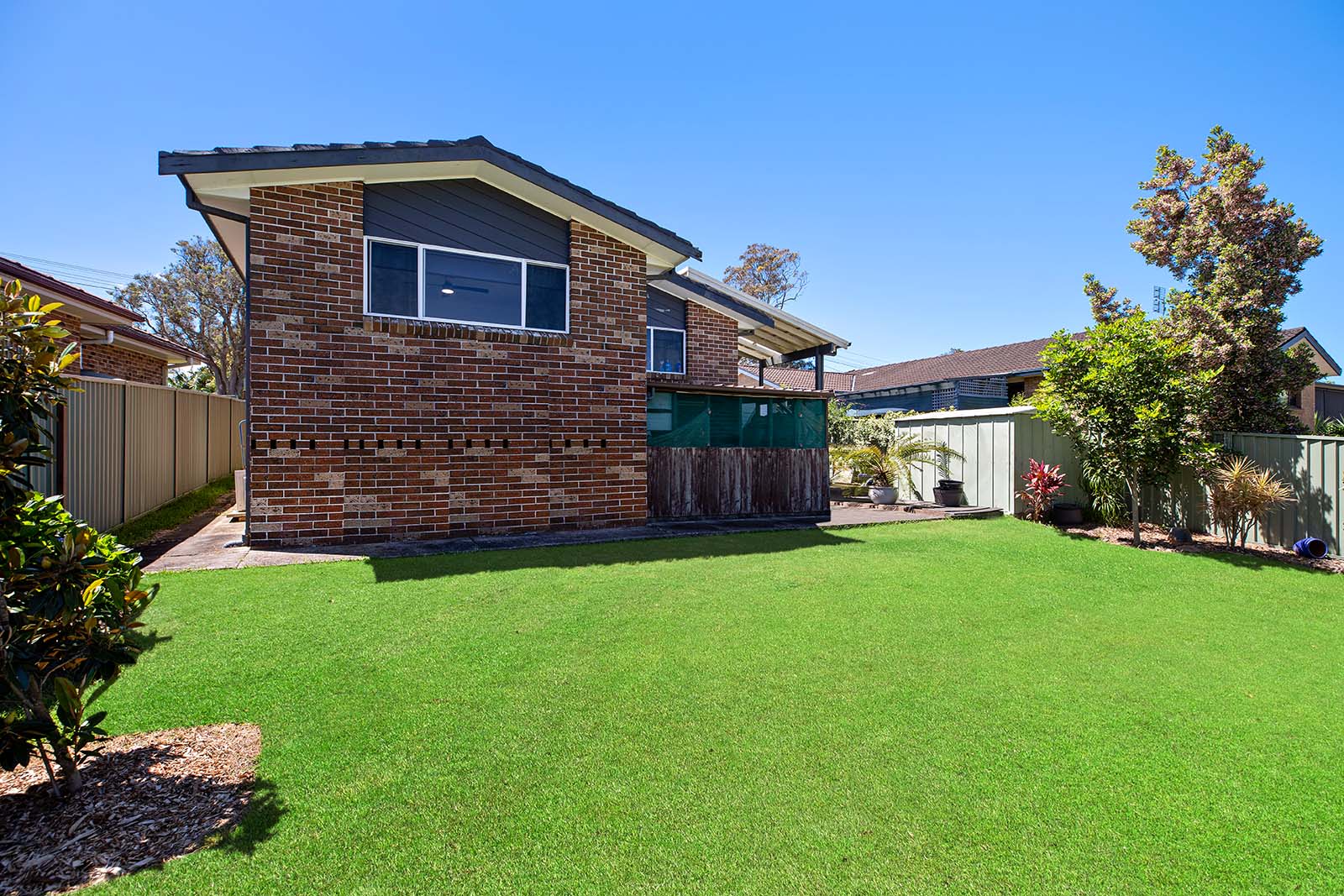 11 Palomar Parade, Toukley For Sale In Toukley Wiseberry