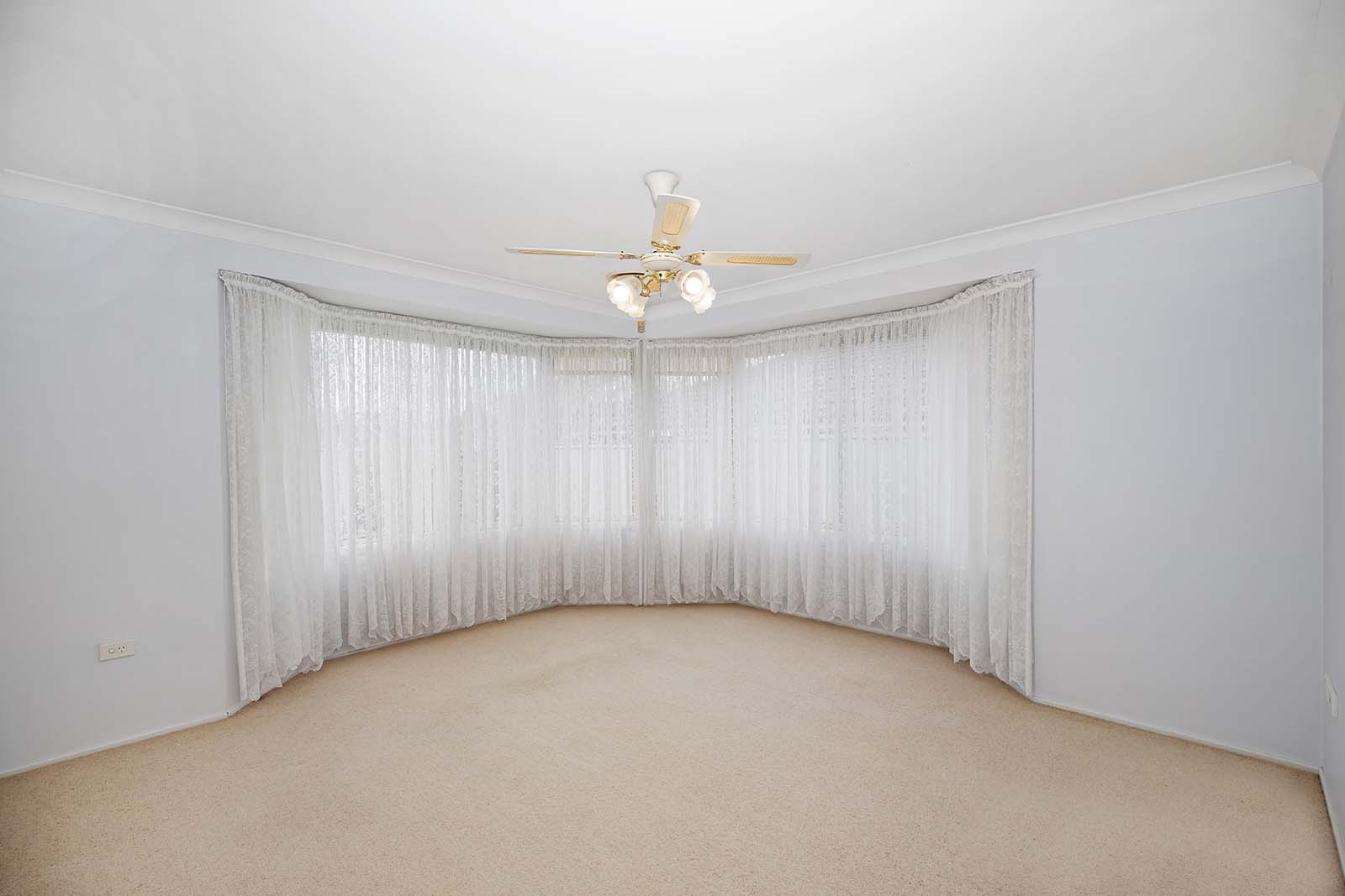 22 Monarch Drive, Hamlyn Terrace For Sale In Hamlyn Terrace Wiseberry