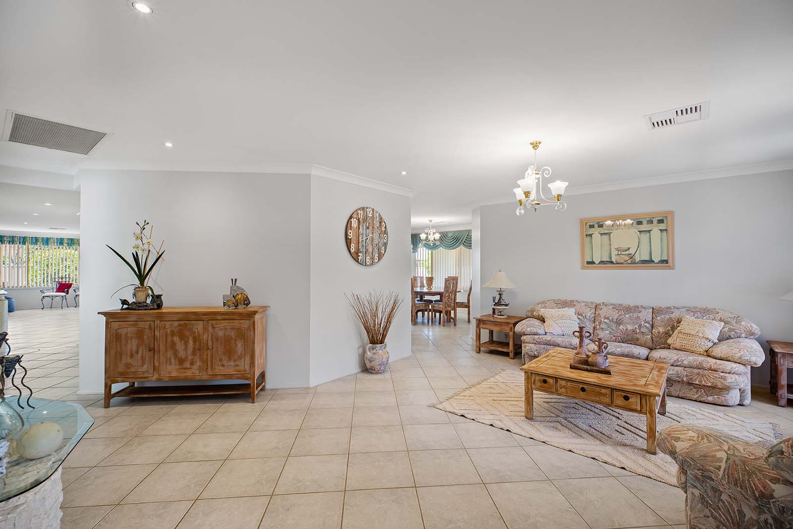 9 Lady Laurel Drive, Blue Haven For Sale In Blue Haven Wiseberry