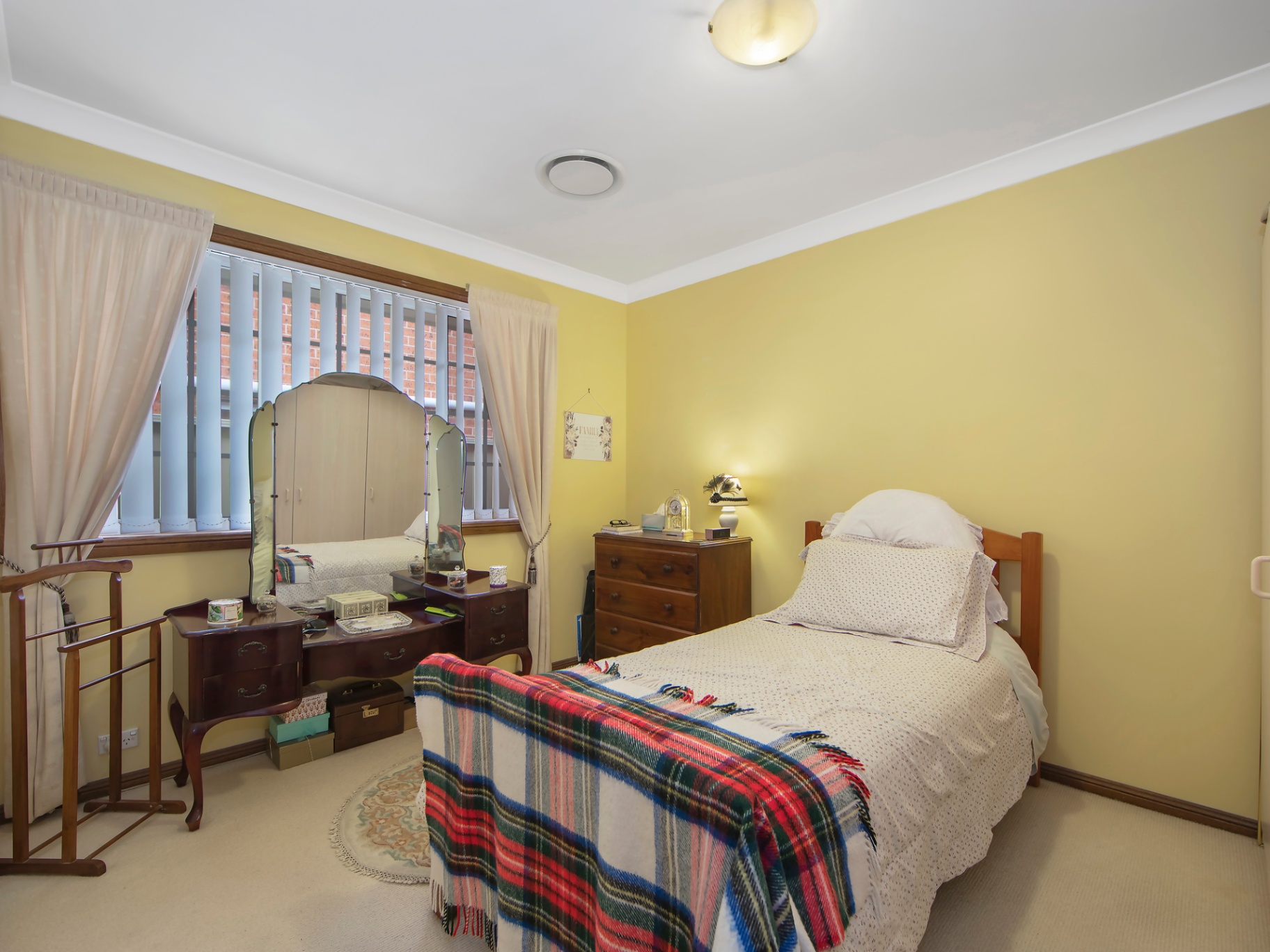 65 Helmsman Boulevard, St Huberts Island House For Sale In St Huberts