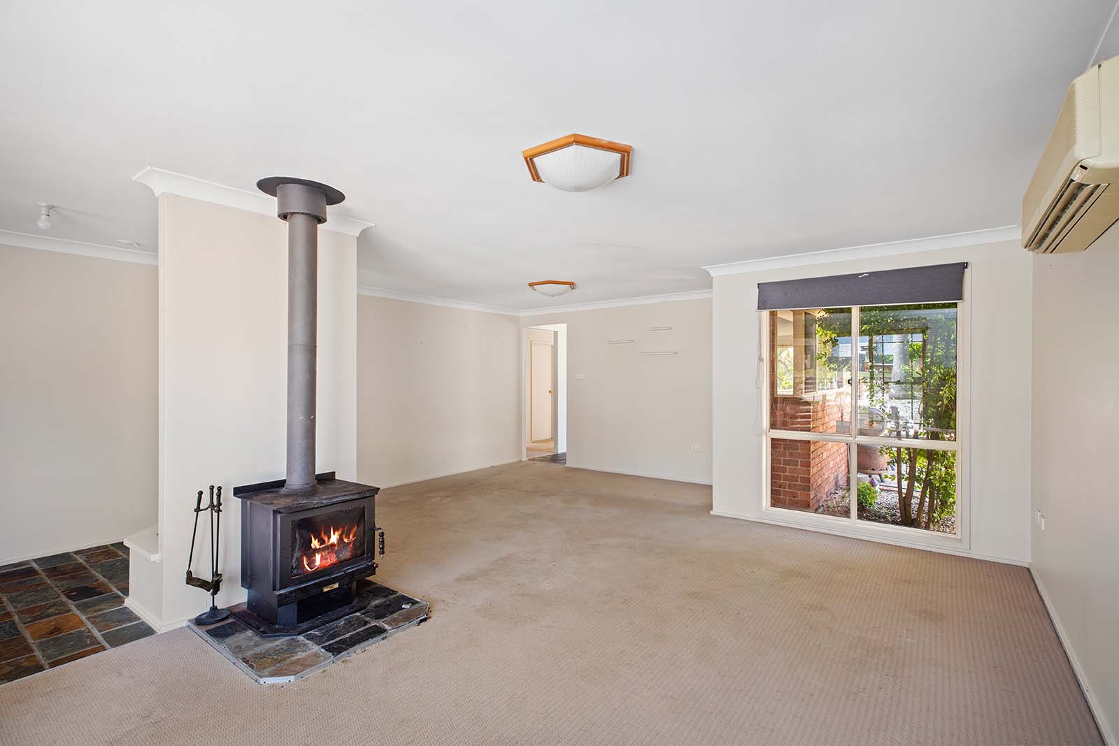 92 Yeramba Road, Summerland Point For Sale In Summerland Point