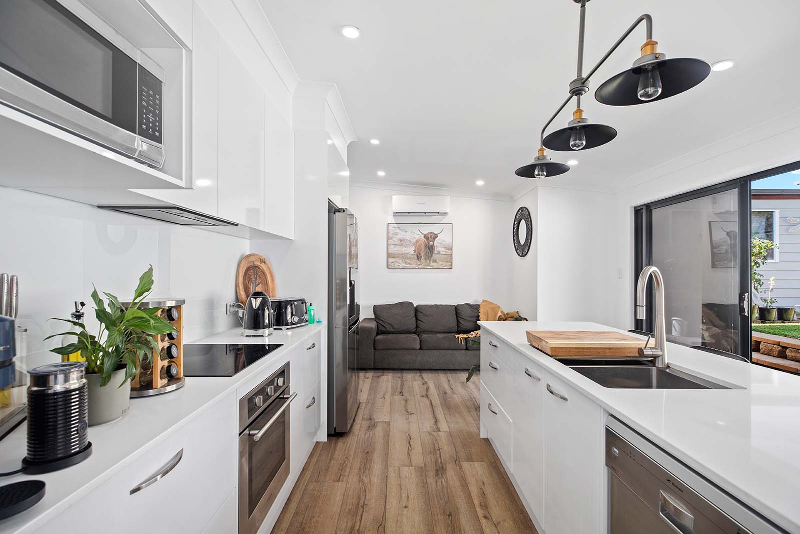 35 Anembo Avenue, Summerland Point For Sale In Summerland Point