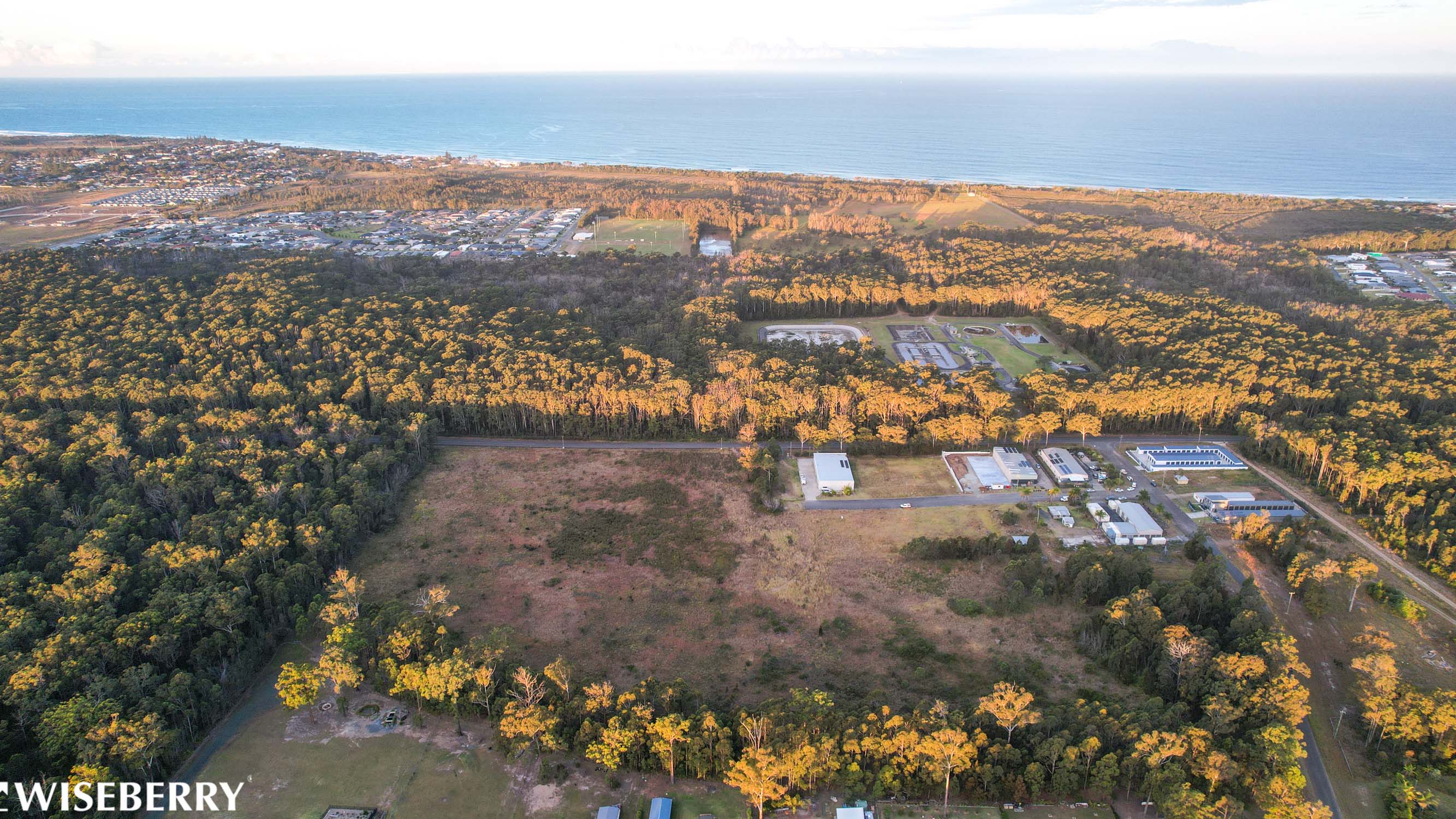 4 Peets Avenue, Wallabi Point For Sale In Wallabi Point Wiseberry