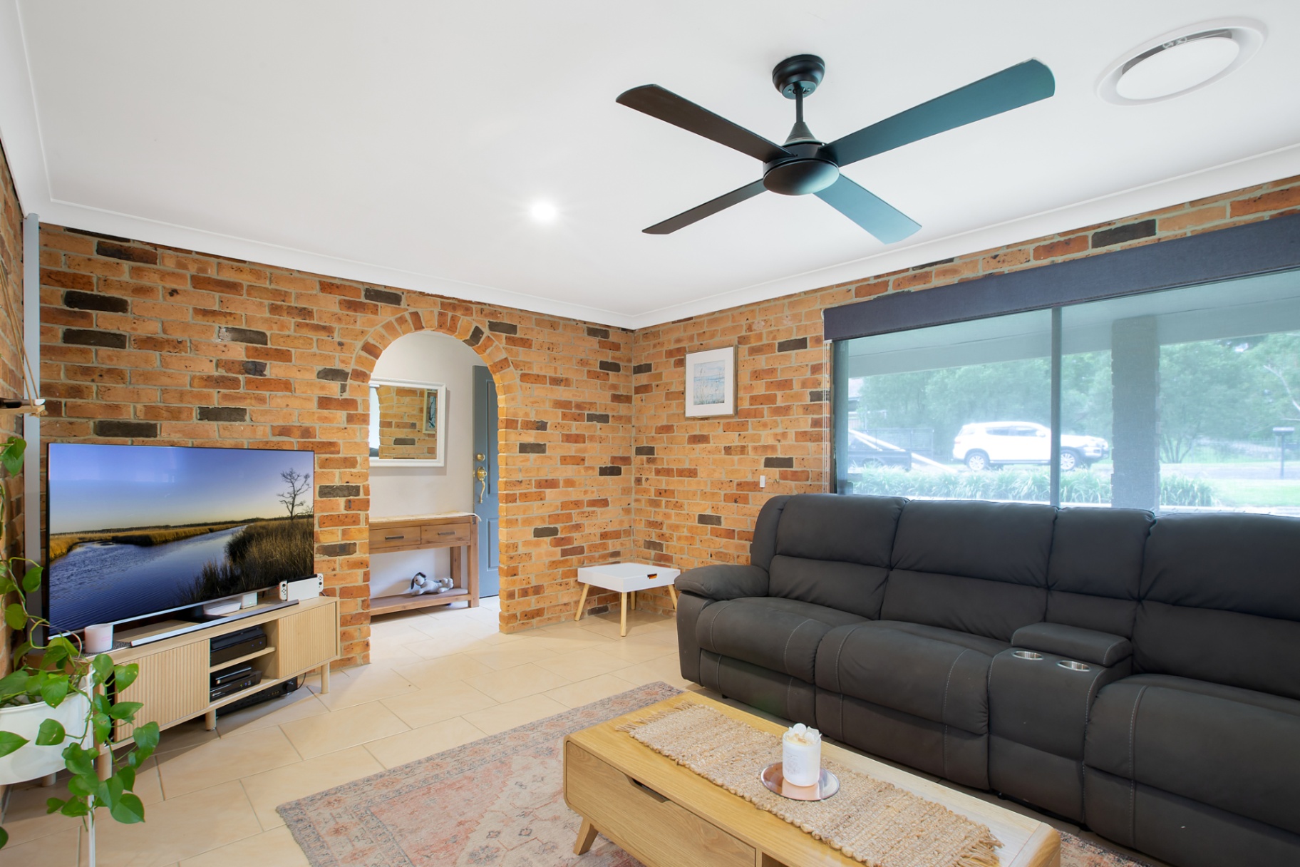 67 Grand Parade, Glossodia House For Sale In Glossodia Wiseberry