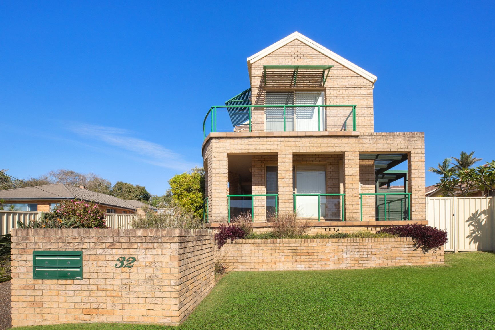 32 Waugh Street, Port Macquarie Townhouse For Sale In Port Macquarie