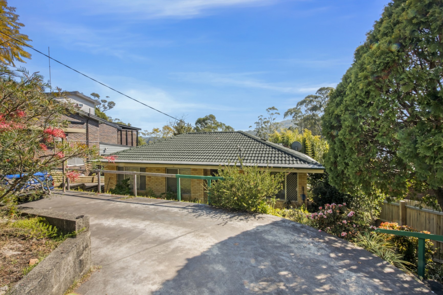 5 Mindaree Avenue, Wyoming House For Sale In Wyoming Wiseberry