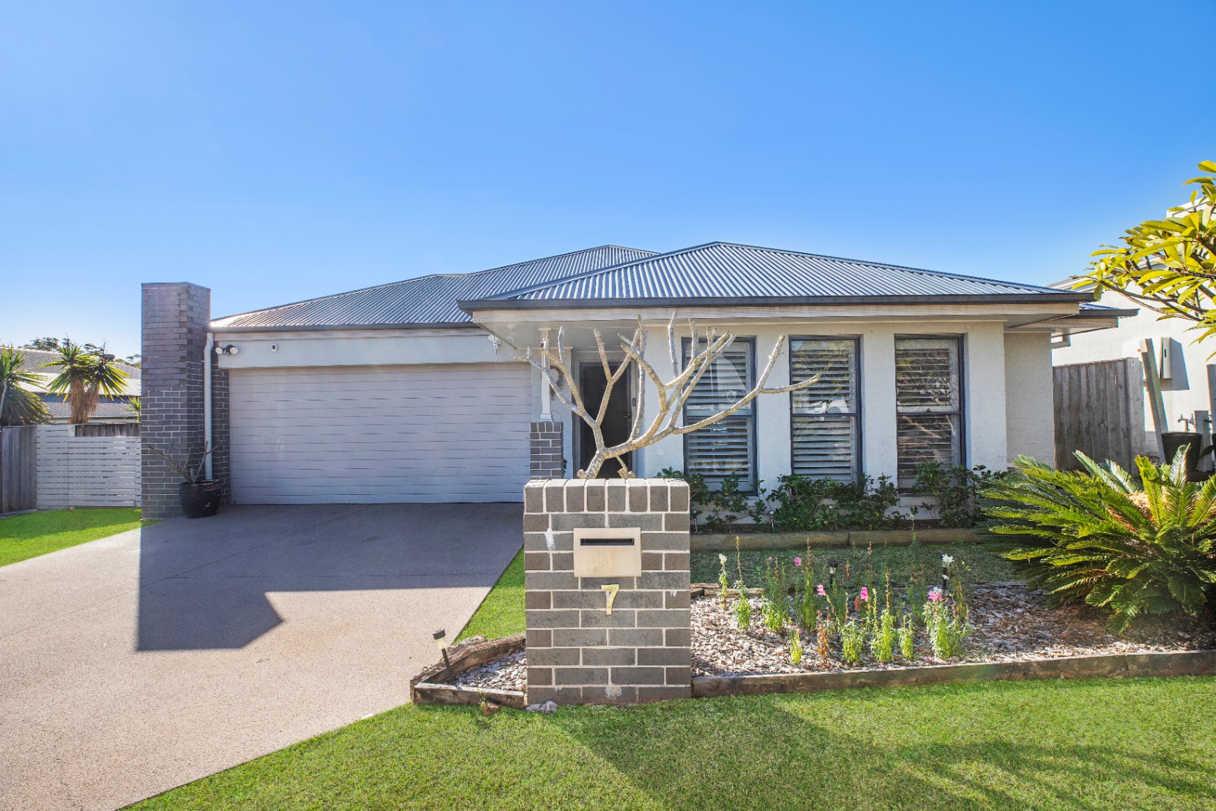 7 Yarralumla Parade, Thrumster For Sale In Thrumster Wiseberry