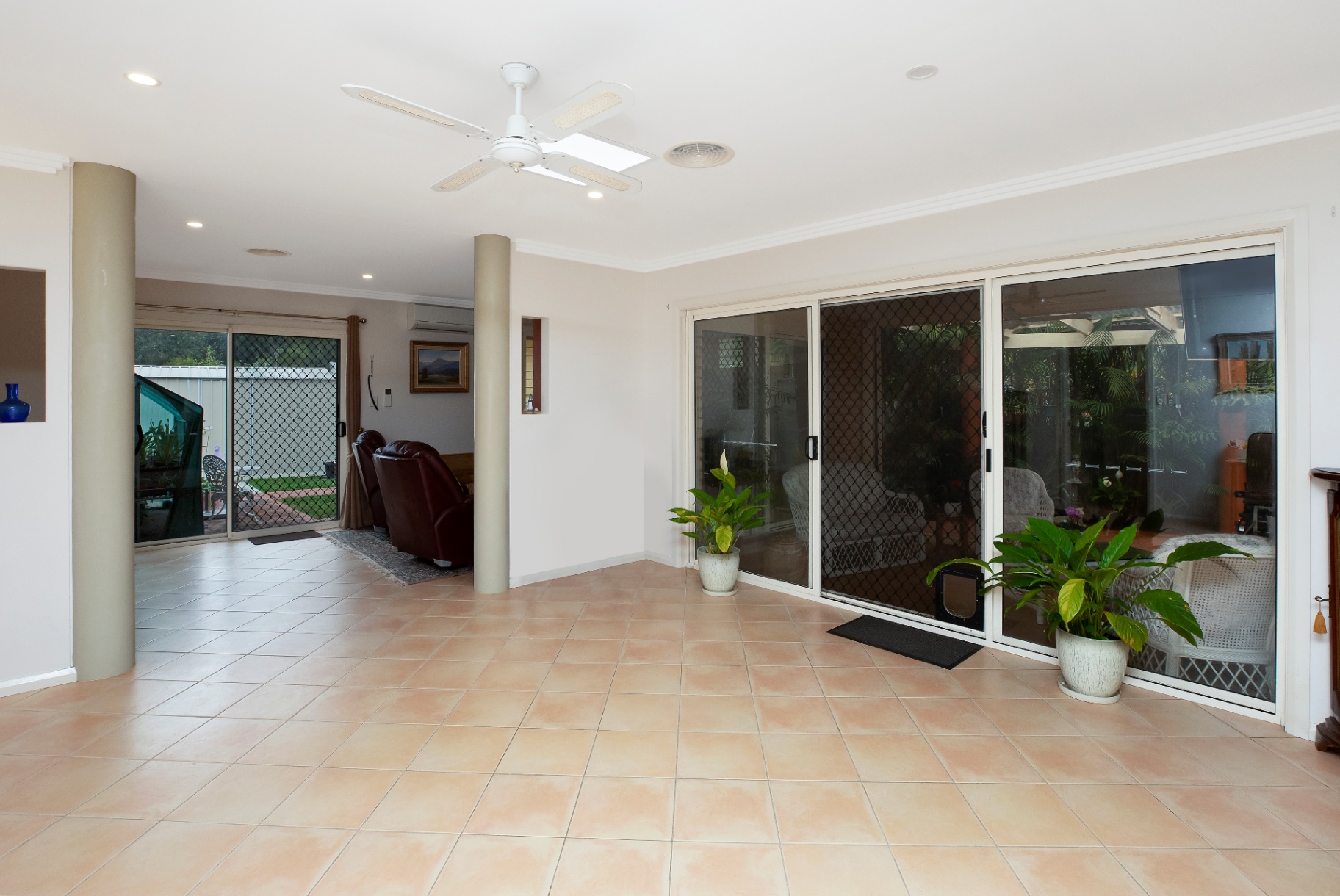 137 The Southern Parkway, Forster House For Sale In Forster Wiseberry