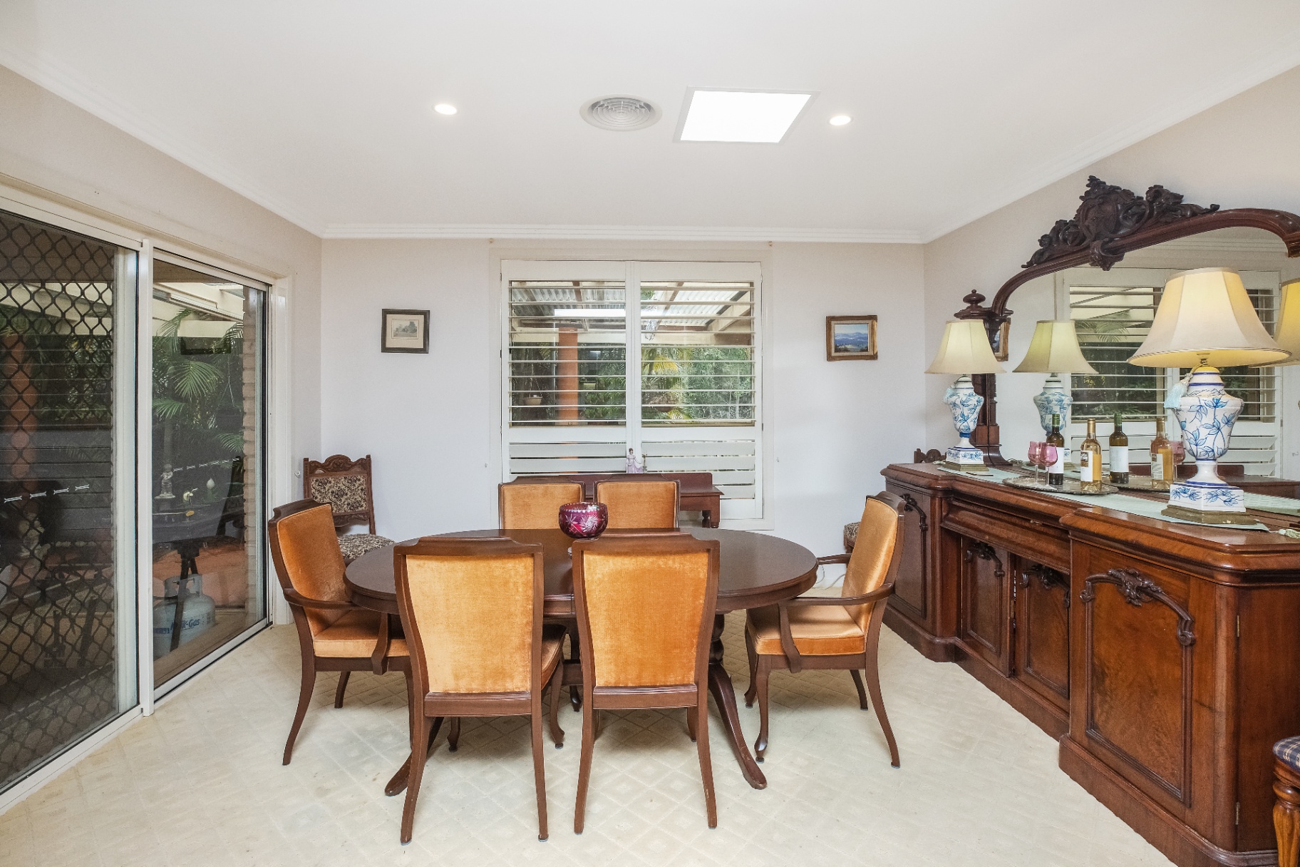137 The Southern Parkway, Forster House For Sale In Forster Wiseberry