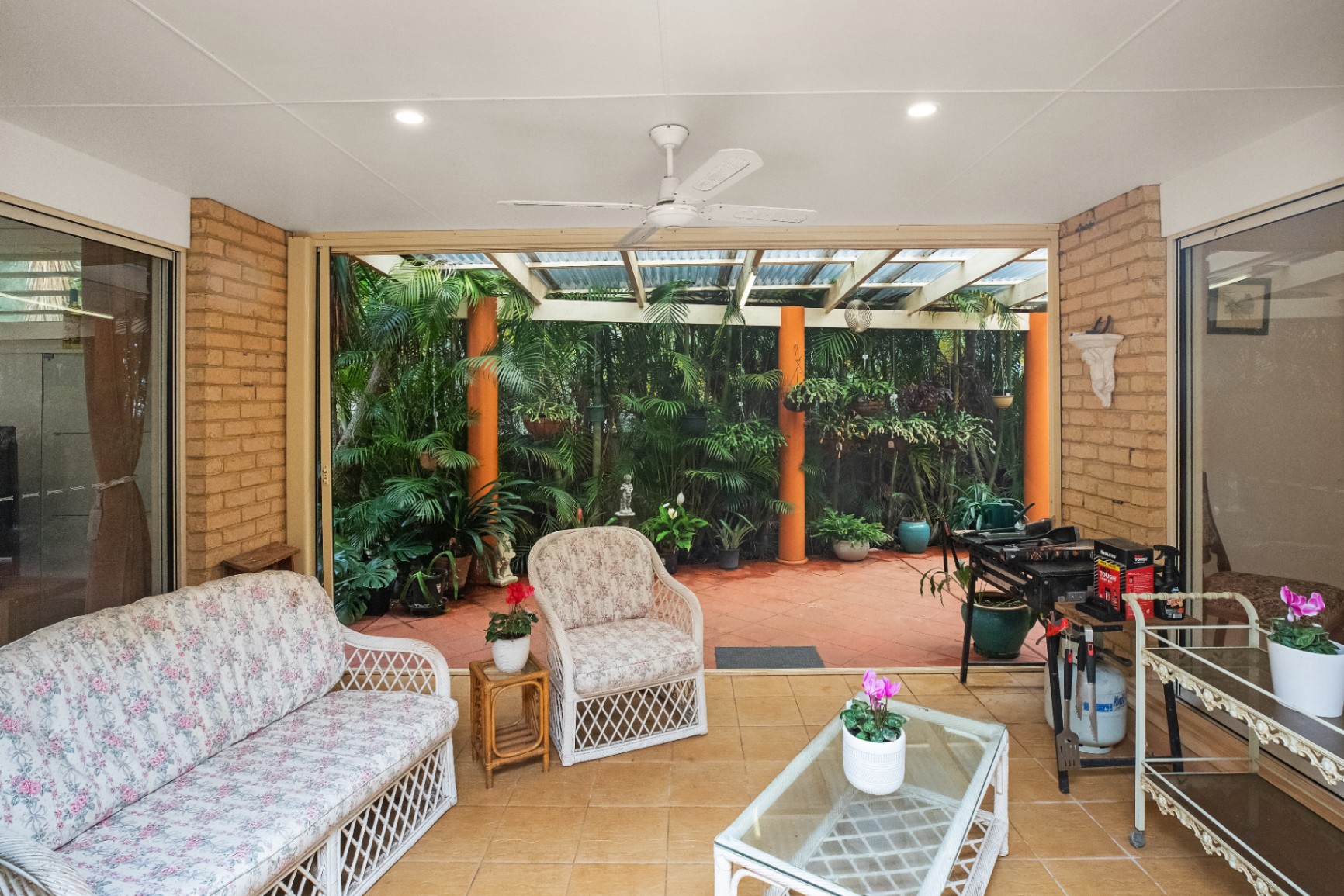 137 The Southern Parkway, Forster House For Sale In Forster Wiseberry