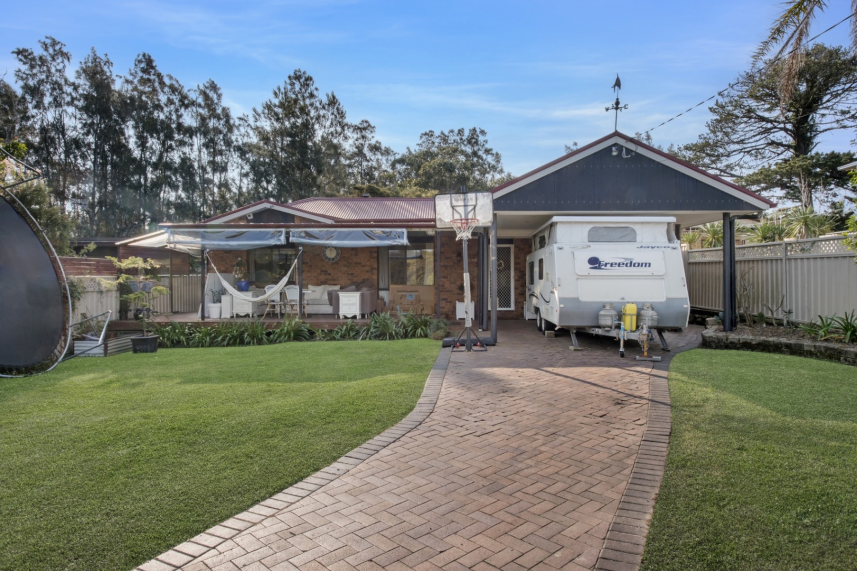 929 The Entrance Road, Forresters Beach House For Sale In Forresters