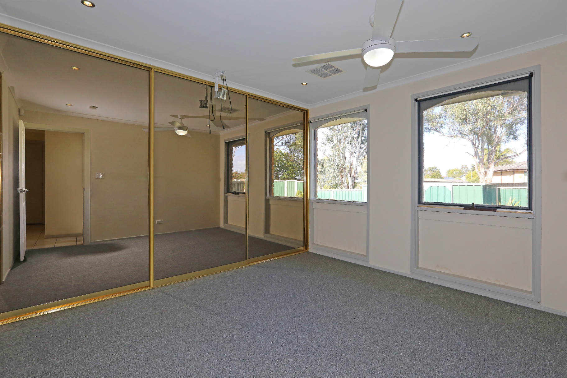 107 Farmview Drive, Cranebrook House For Sale In Cranebrook Wiseberry