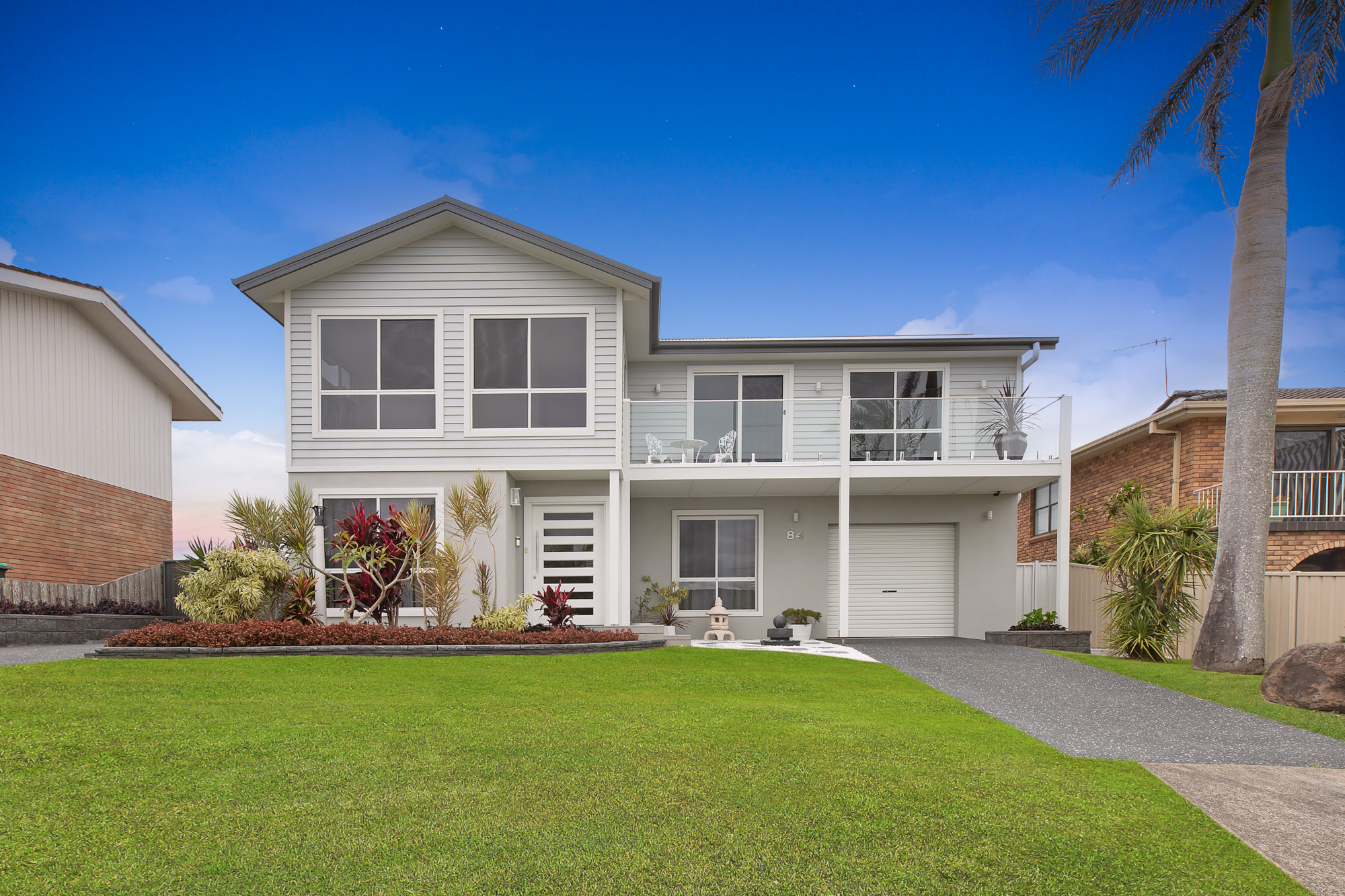 84 Becker Road, Forster House For Sale In Forster Wiseberry