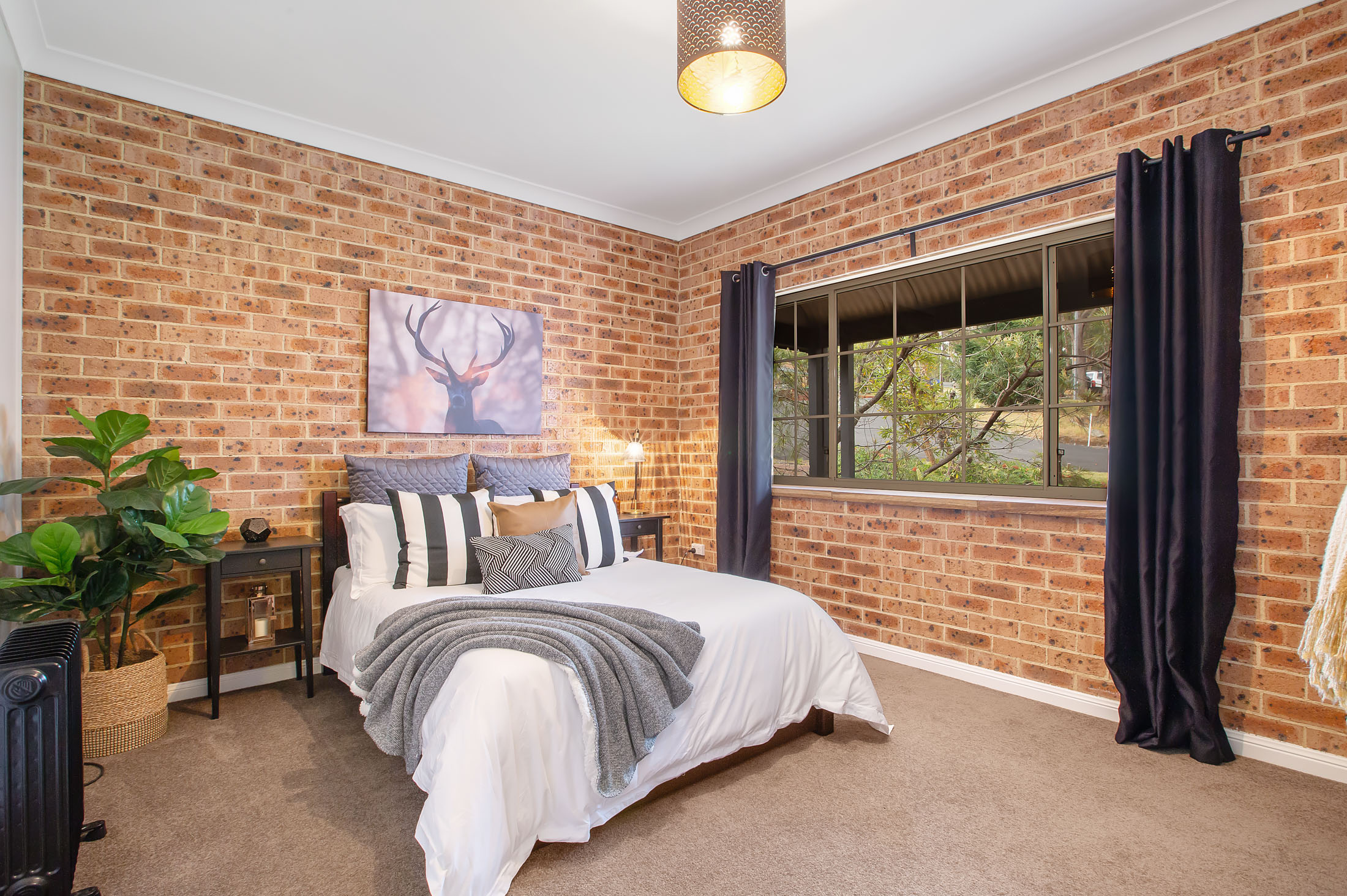 2 Crag Crescent, Bowen Mountain House For Sale In Bowen Mountain Wiseberry