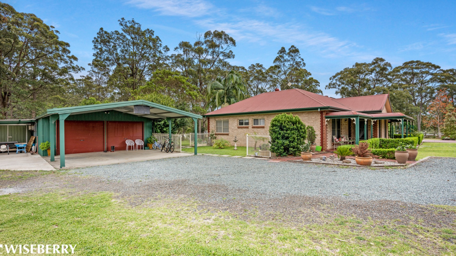 24 Gracelands Place, Pampoolah House For Sale In Pampoolah Wiseberry