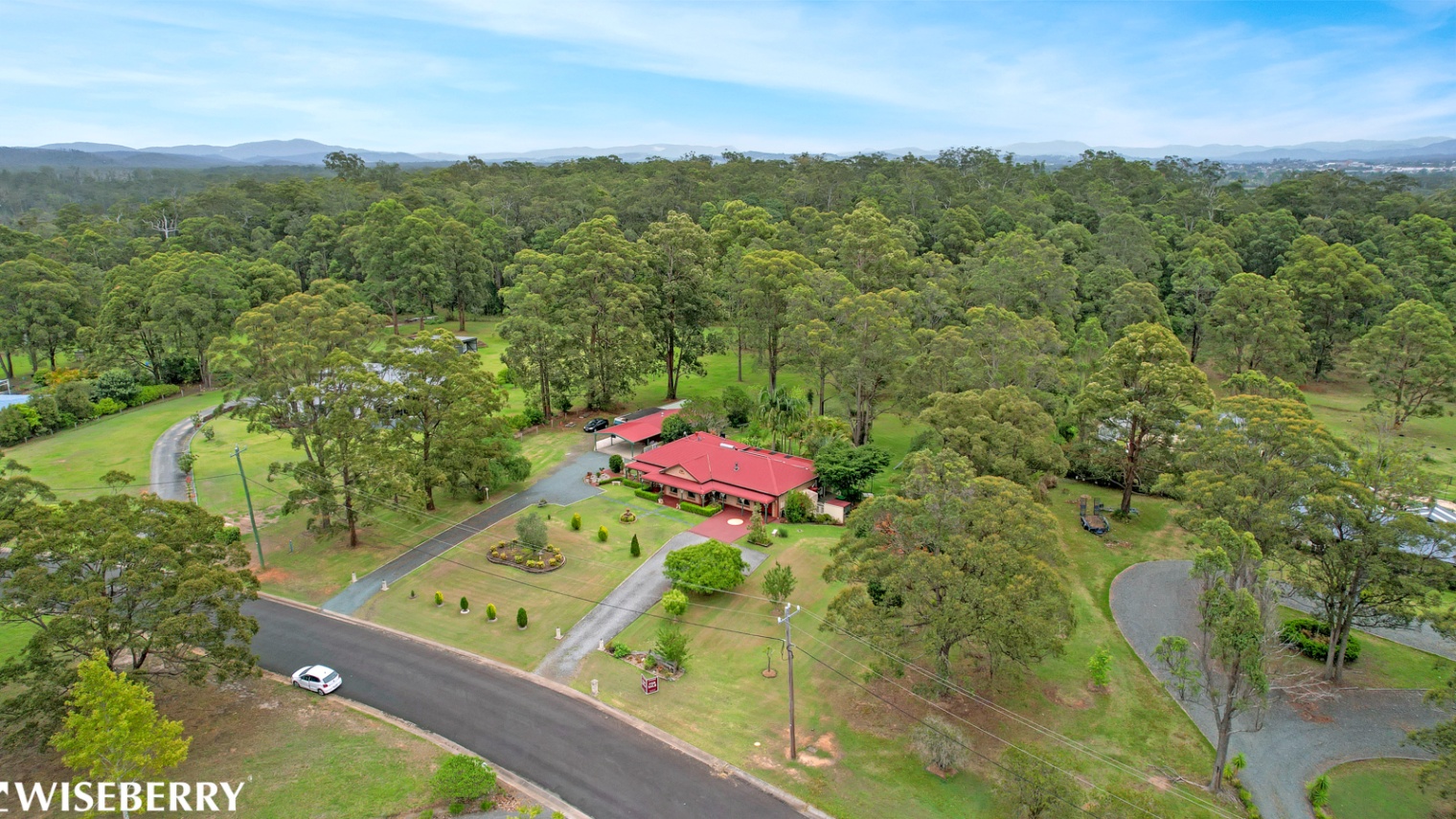 24 Gracelands Place, Pampoolah House For Sale In Pampoolah Wiseberry