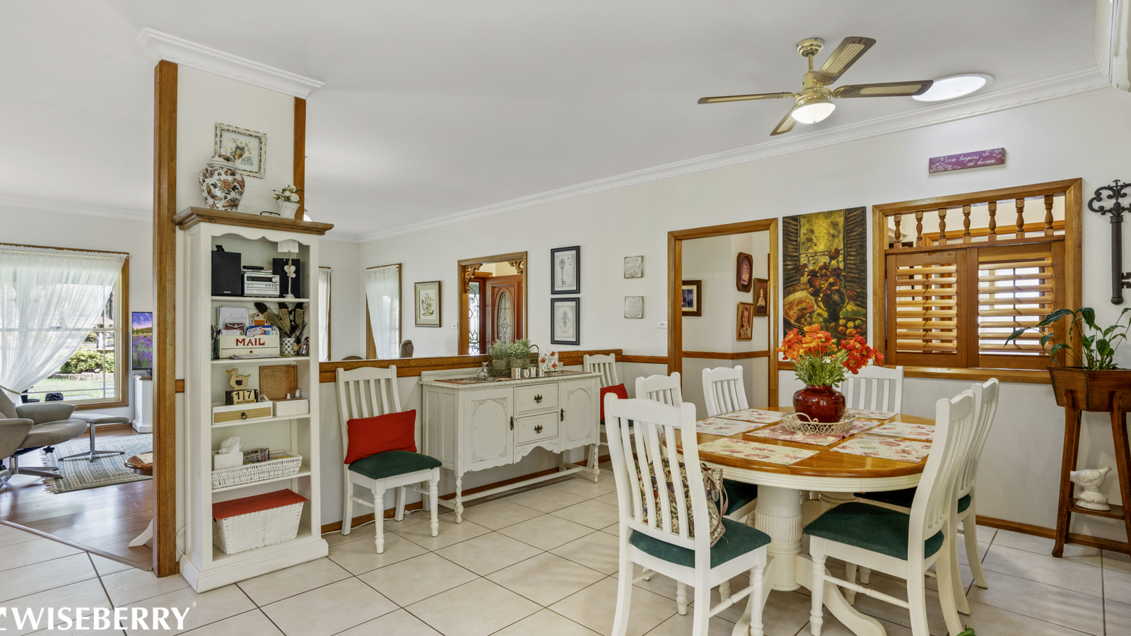 24 Gracelands Place, Pampoolah House For Sale In Pampoolah Wiseberry