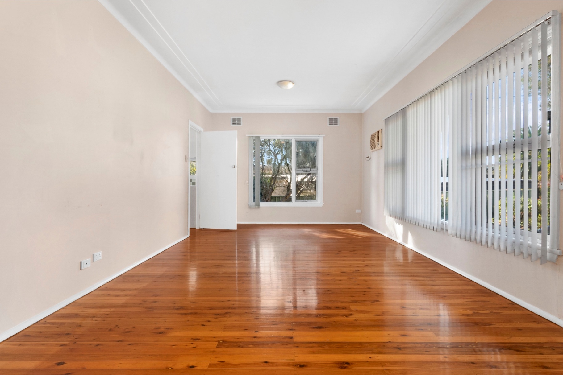 10 Burrell Crescent, Baulkham Hills House For Rent In Baulkham Hills
