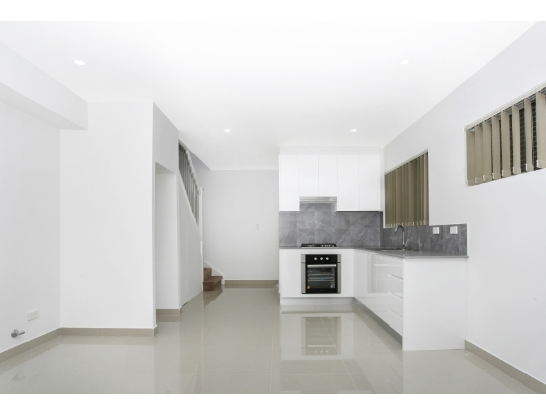 93a Dobroyd Drive, Elizabeth Hills House For Rent In Elizabeth Hills Wiseberry