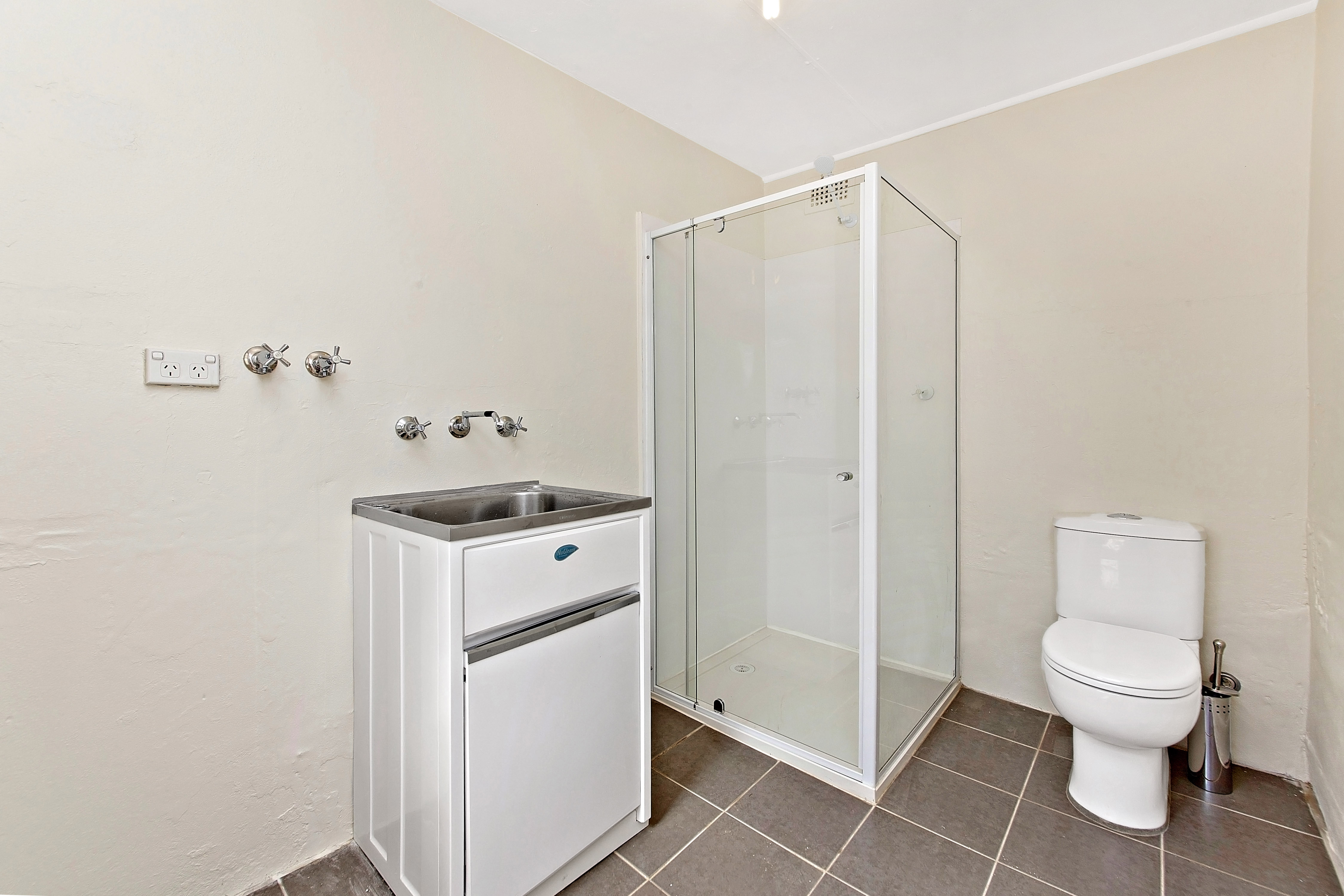 19 Cambridge Street, Enmore Apartment/unit For Rent In Enmore Wiseberry