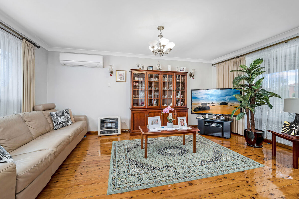 84 Denman Road, Hall House For Rent In Hall Wiseberry