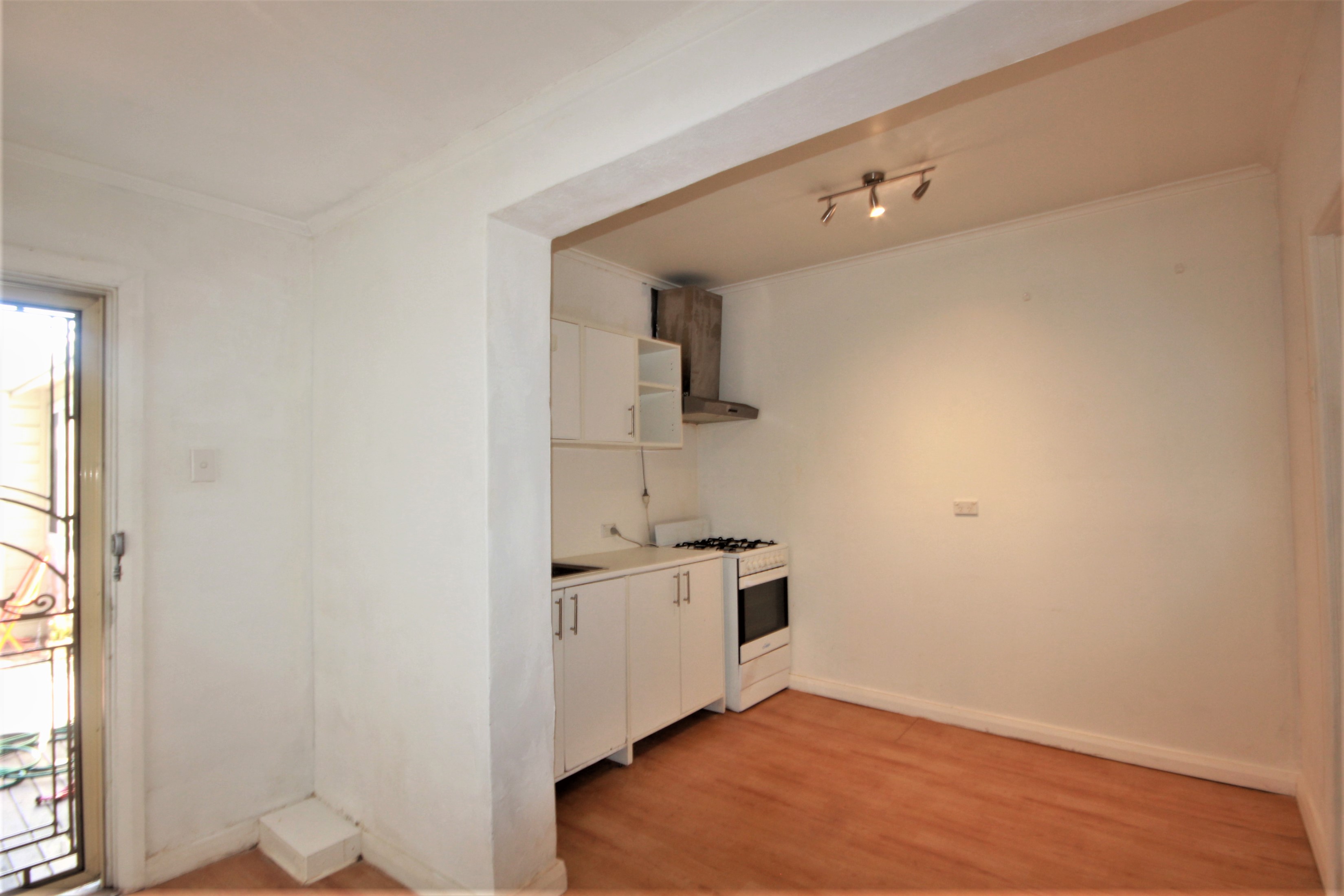 19 Cambridge Street, Enmore Apartment/unit For Rent In Enmore Wiseberry