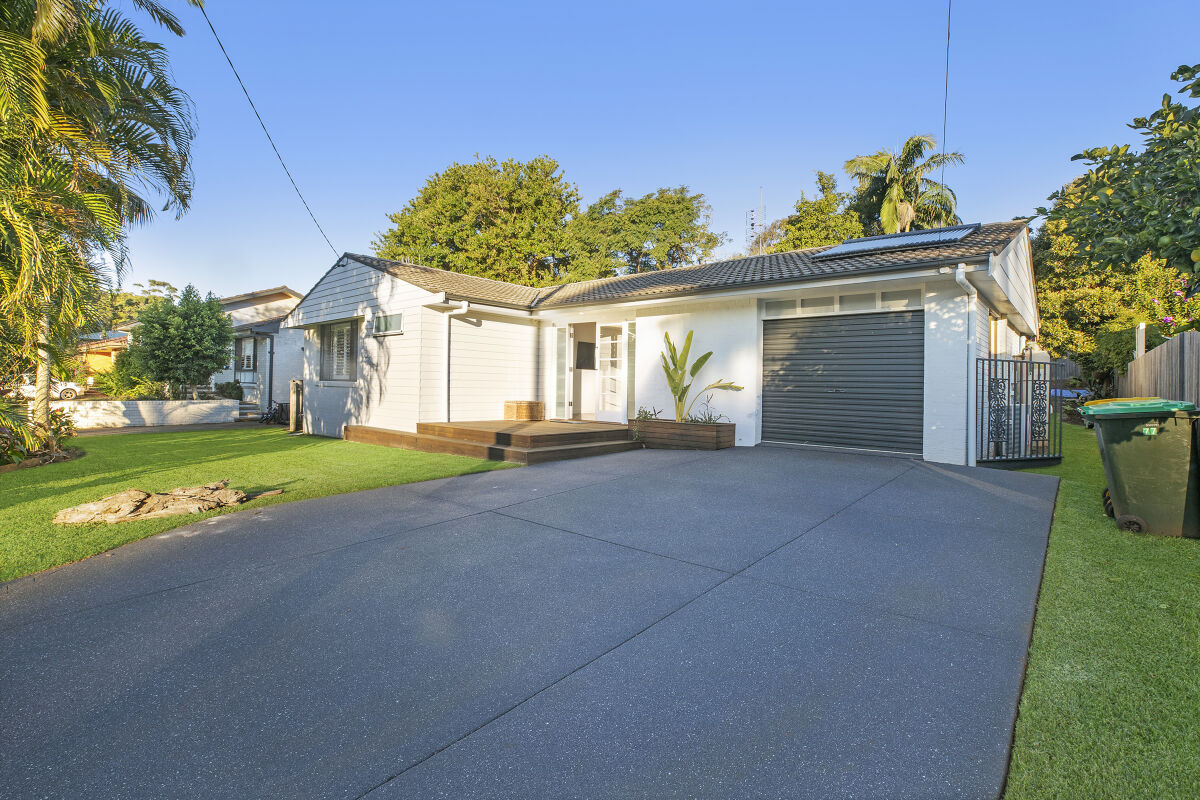 77 Calwalla Crescent, Port Macquarie House For Rent In Port Macquarie