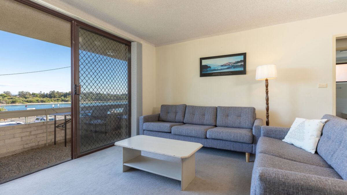 6466 Little Street, Forster House For Rent In Forster Wiseberry